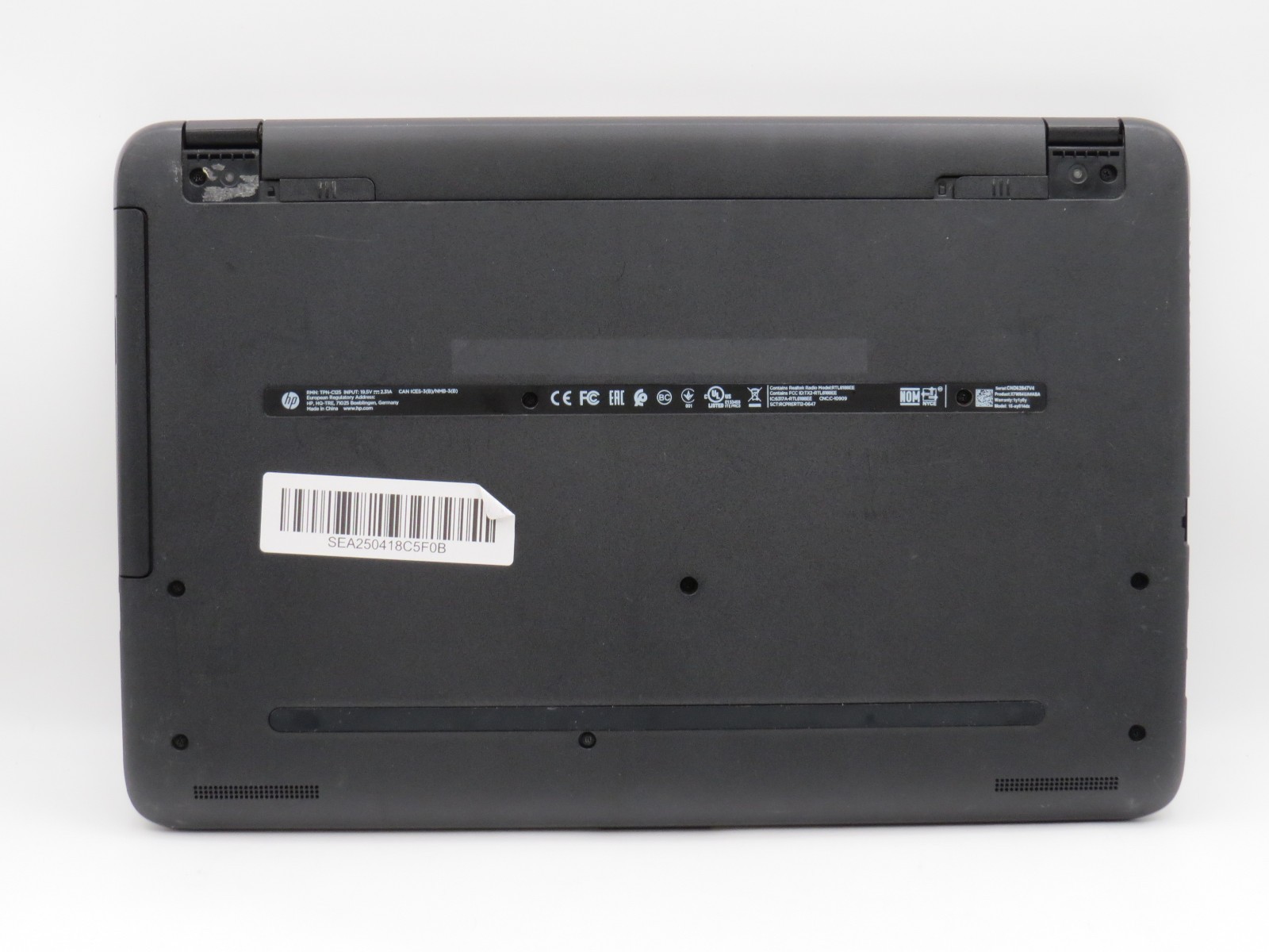 HP Notebook 15 i5-6200U @ 2.3GHz 8GB DDR4 256GB SSD 15.6″ No OS