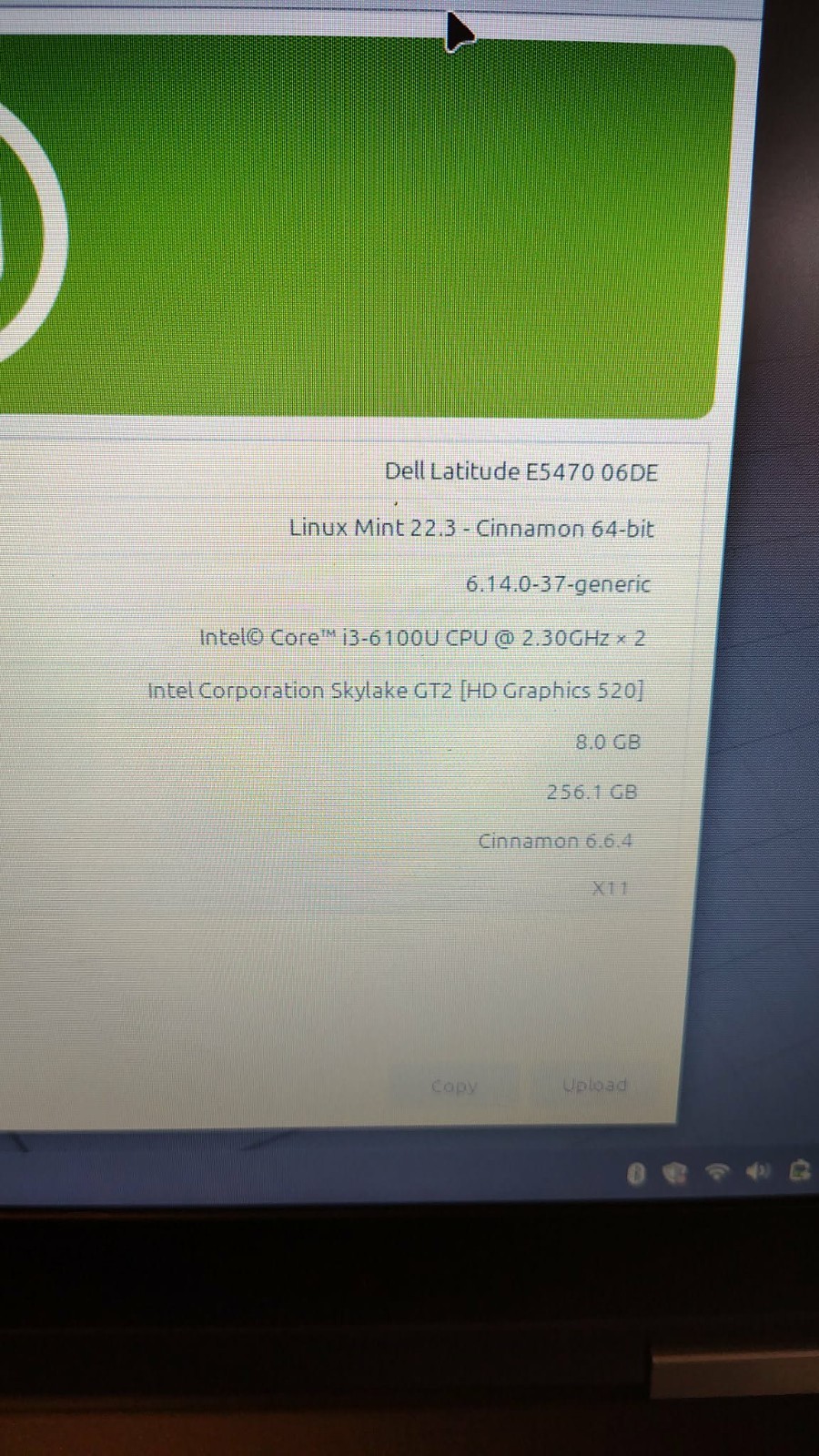 Dell Latitude e5470lm Linux Mint i3 6th 8GB 256GB SSD – NEW BATTERY