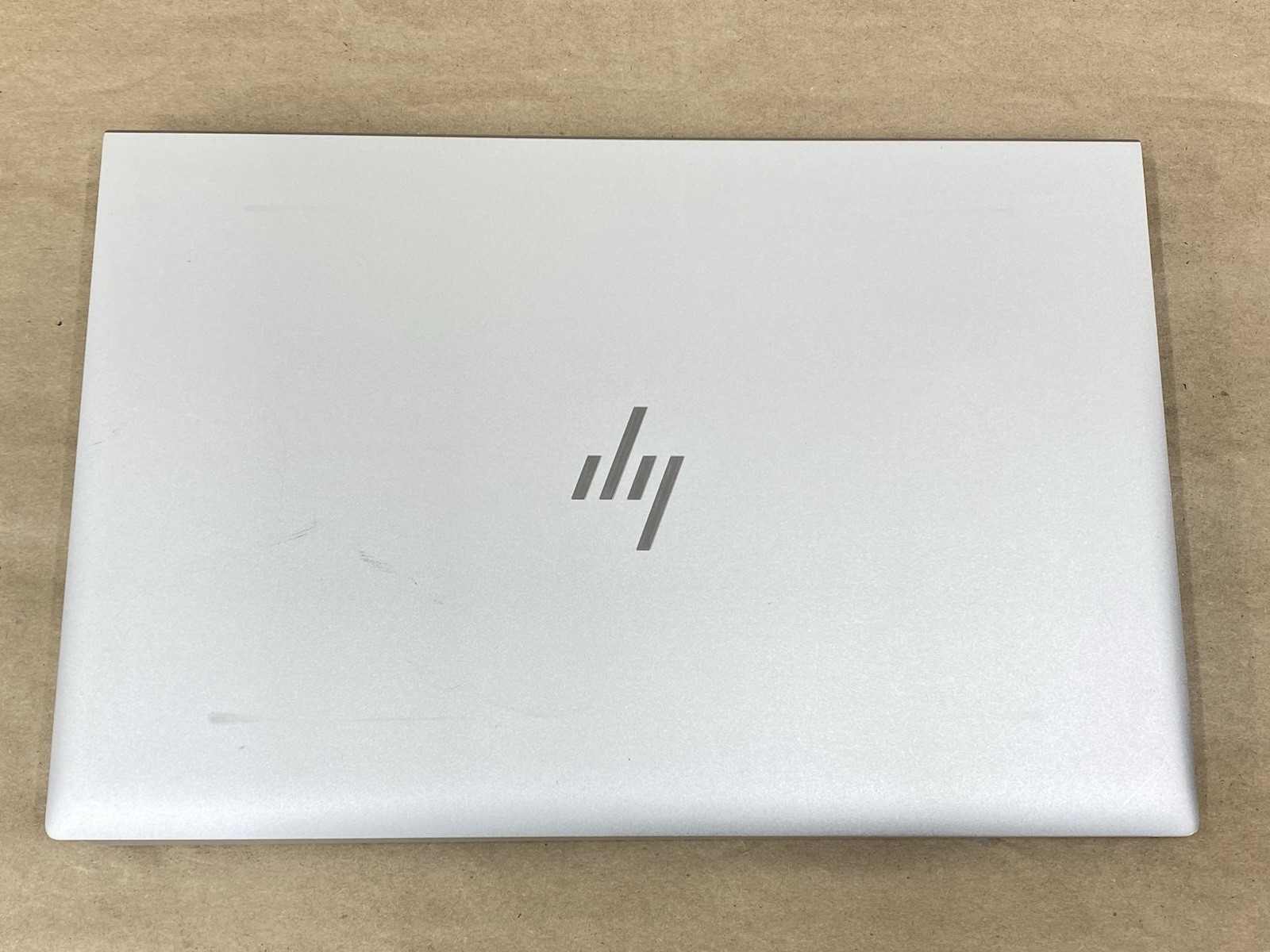 HP 840 G8 Notebook PC – 14″ 1920×1080 – i5-1135G7 – 8GB – 256GB SSD – Win 11 Pro