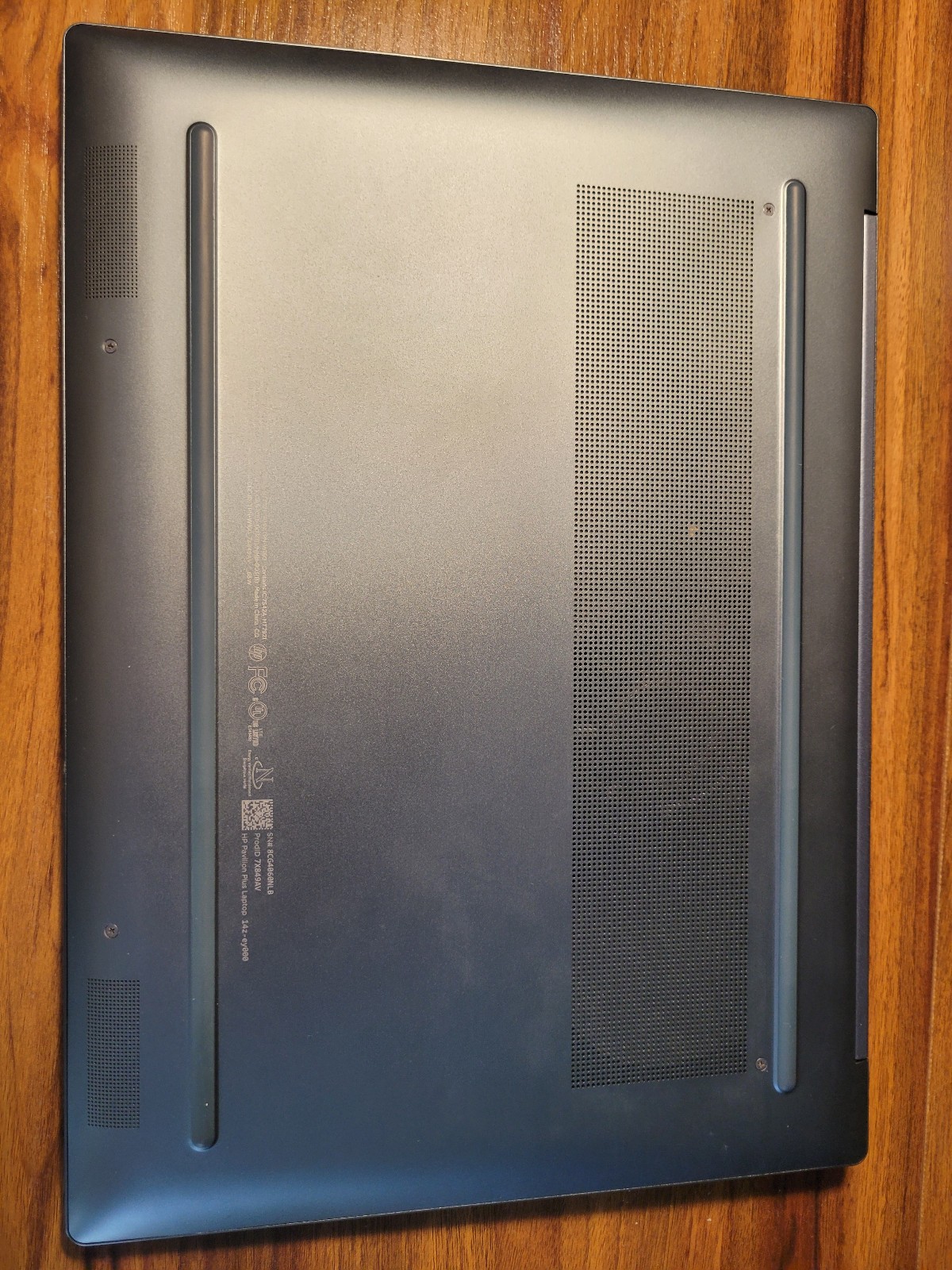 HP Pavilion Plus 14 Ryzen 5 7540u 16GB RAM 512gb NVME – Excellent Condition