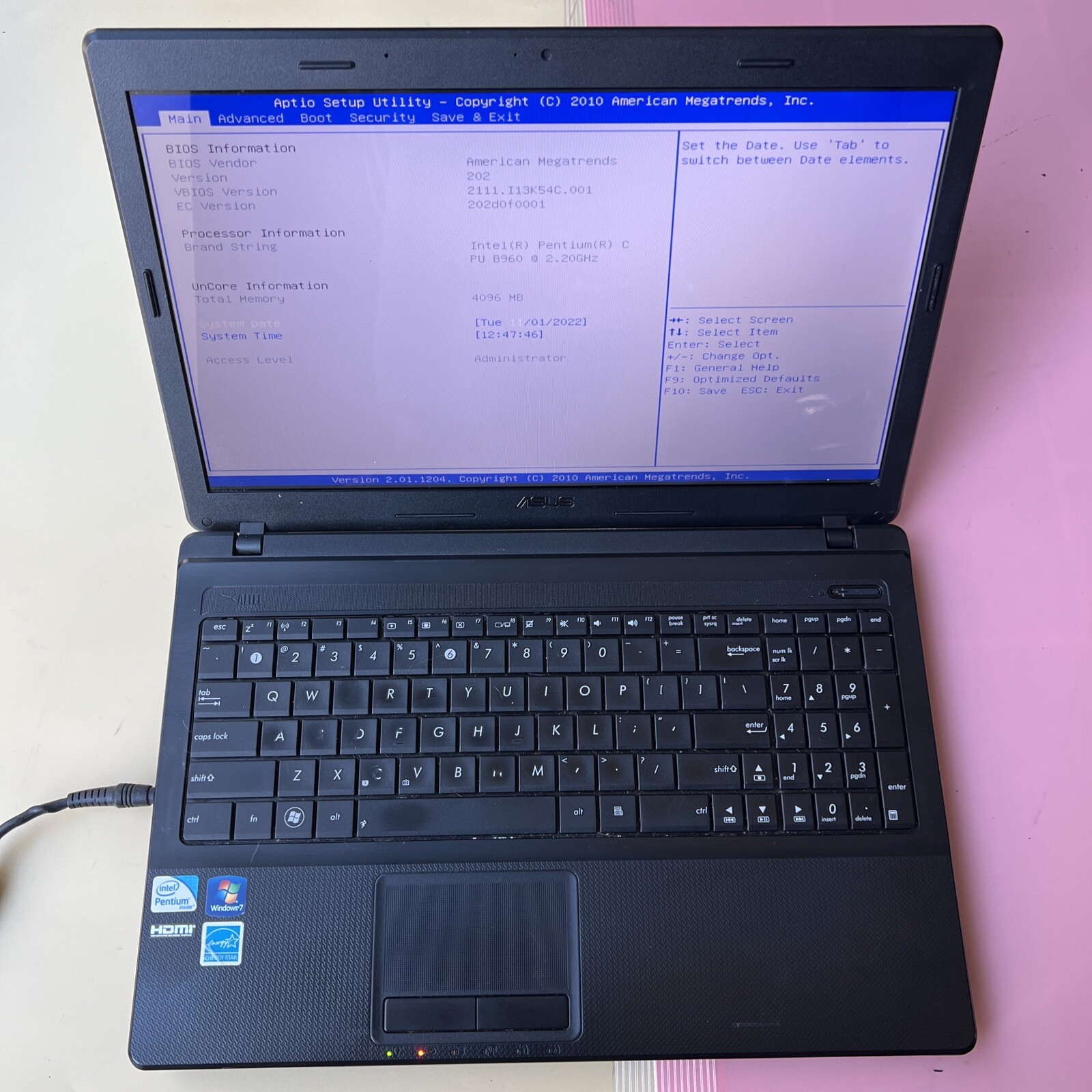 ASUS X54C 15.6″ Intel Pentium B960 2.20Ghz 4GB RAM 0GB HDD PARTS OR Repair