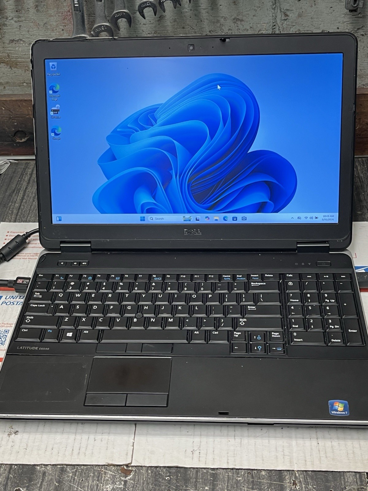 Dell E6540 i7 128 GB SSD 8GB RAM Ex bat Dell A/C