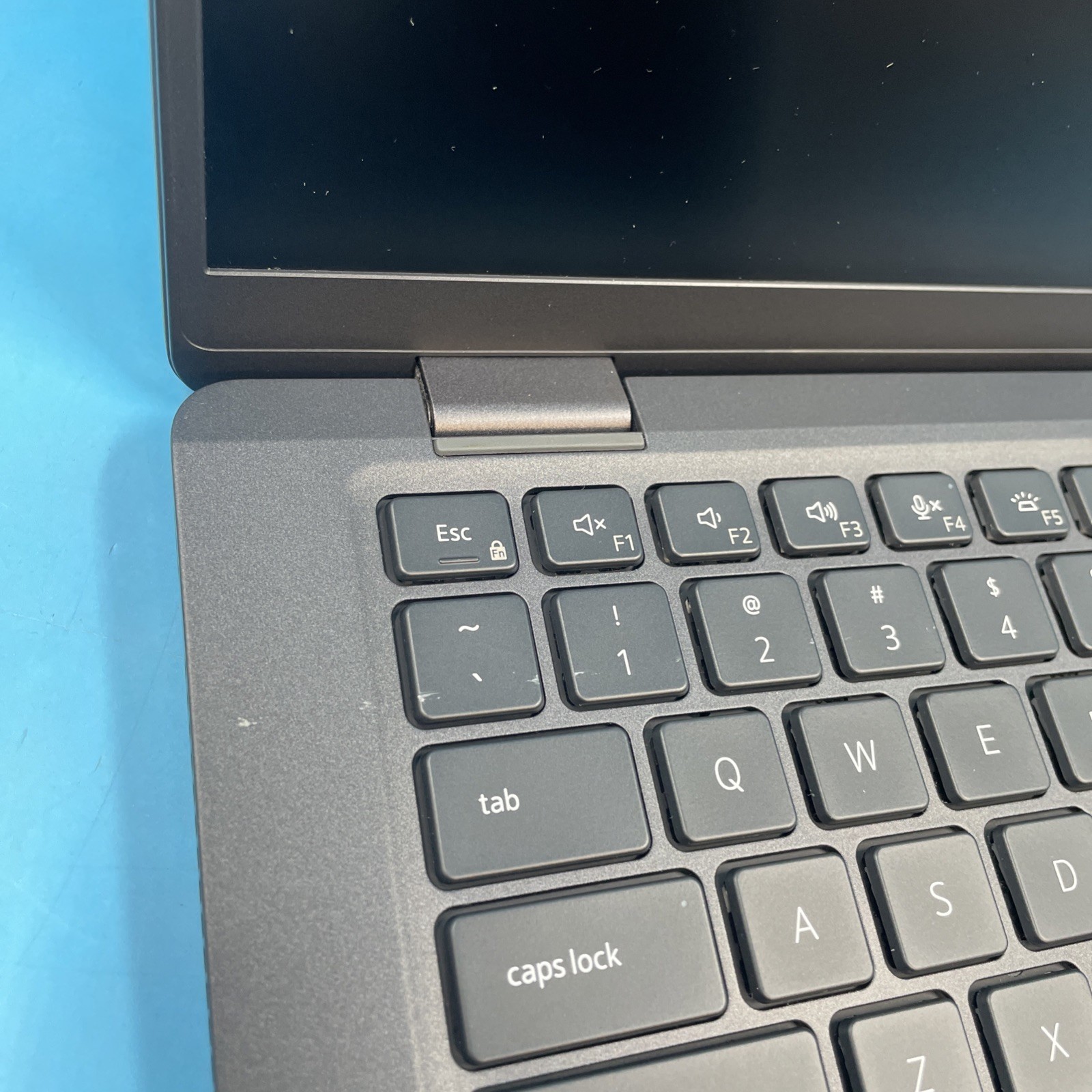 Dell Latitude 7420 | i5-1145G7 | 8GB RAM | NO DRIVE | NO OS | 96% BATTERY