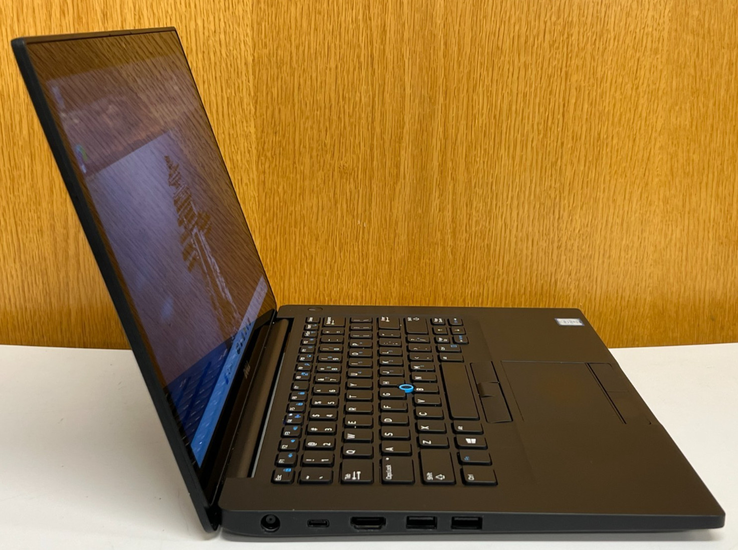 Dell Latitude 7480 14″ Touch ( i7-7600U, 16GB Ram, 512GB M.2 SSD ) Win 11 Pro
