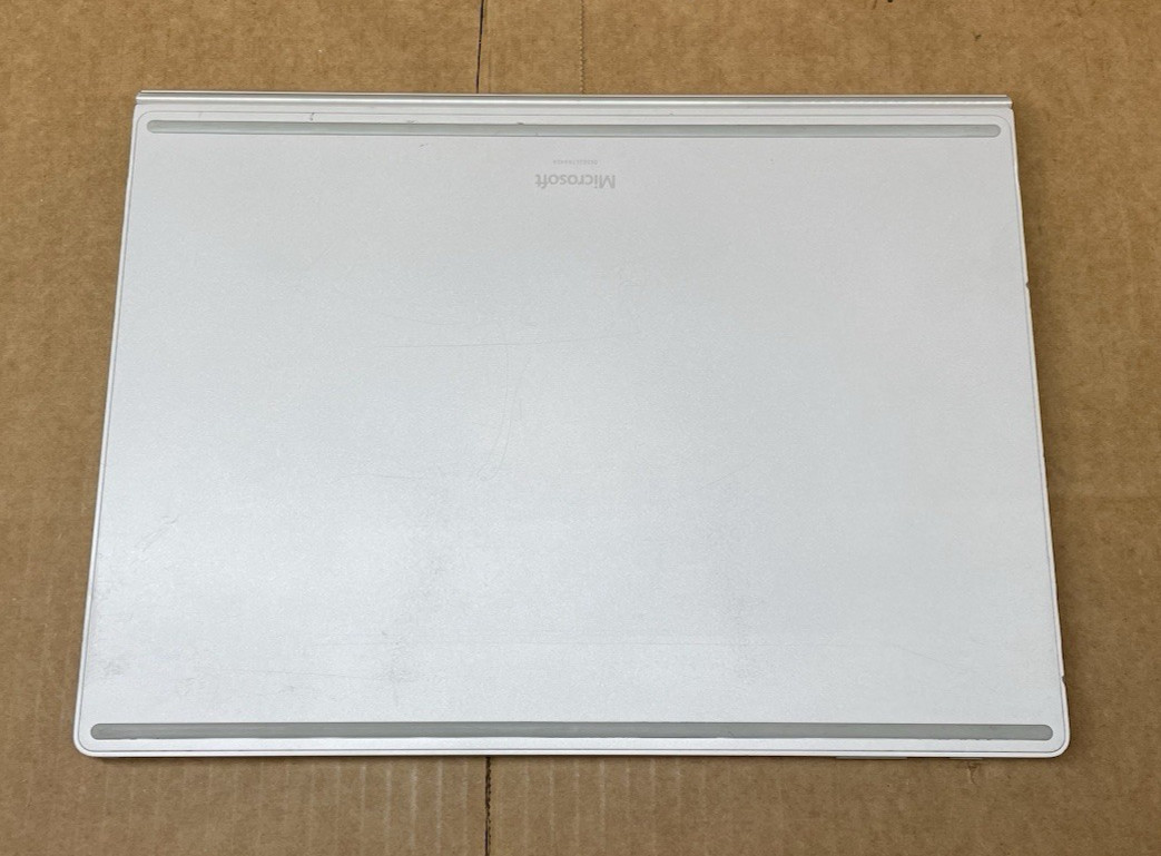 Surface Book 2 Intel Core i5-7300U@2.71GHz 8GB RAM 256GB SSD Windows 11 Pro