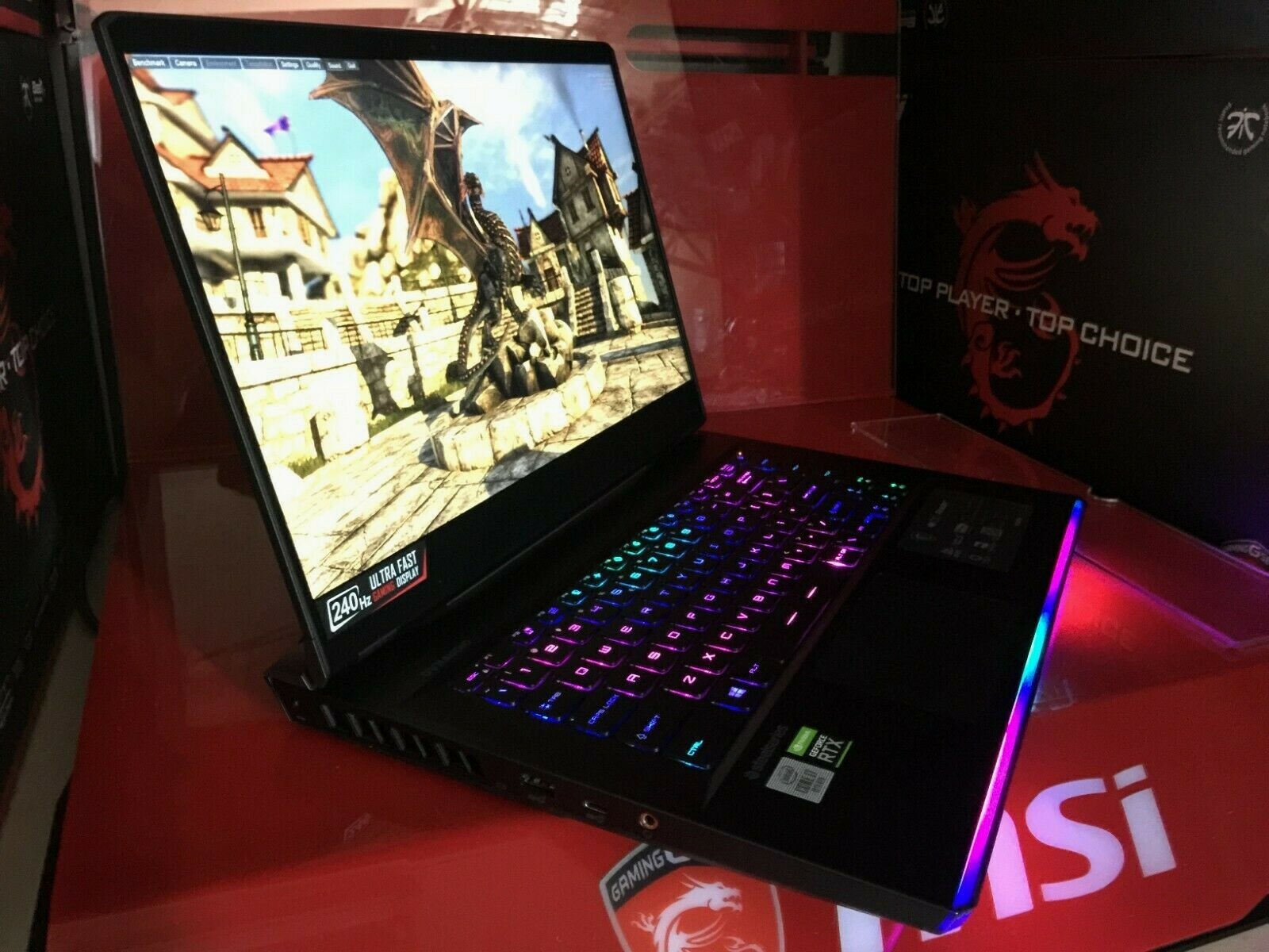 MSI GE66 10SGS 15.6″ 240hz i7-10750H 32GB DDR4 1TB SSD RTX 2080 Super VR Ready