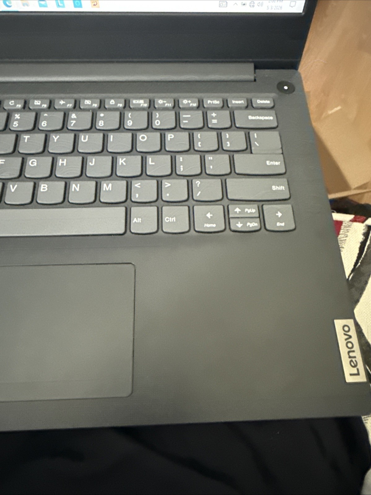 Lenovo IdeaPad 3 14″ Laptop – Intel Pentium Gold – 128GB SSD Win 10 Works Great