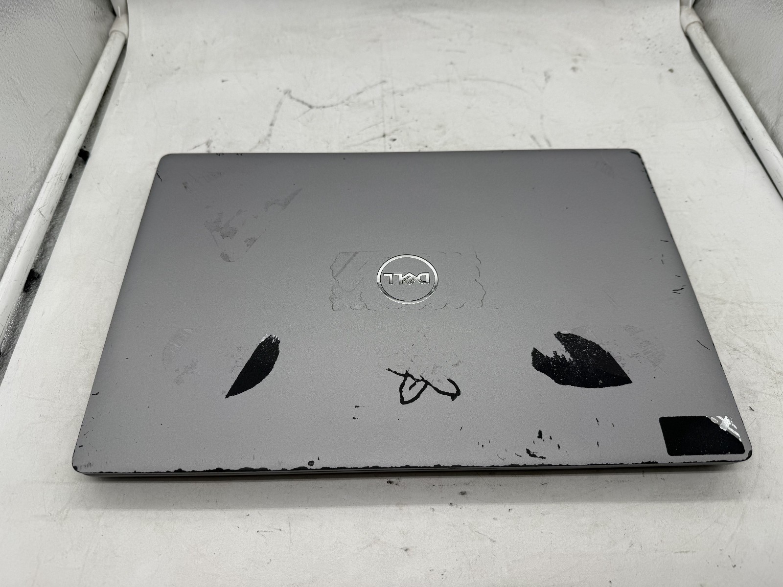 Dell Latitude 5410 i5-10310U @1.70GHz 8GB No SSD/OS