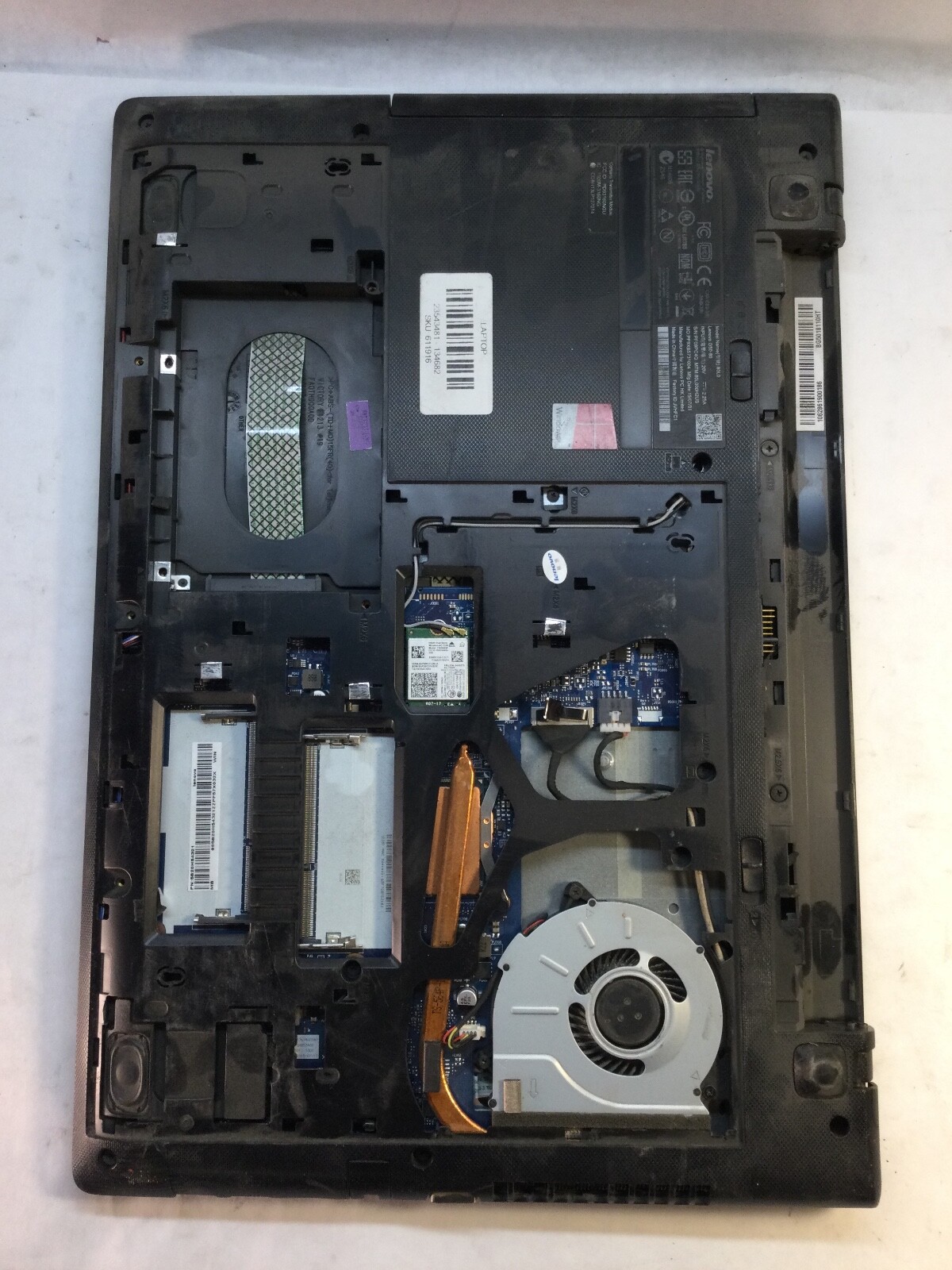 Lenovo G50-80 15.6″ Laptop Intel Core i3-3040U- BROKEN HINGE-MZ
