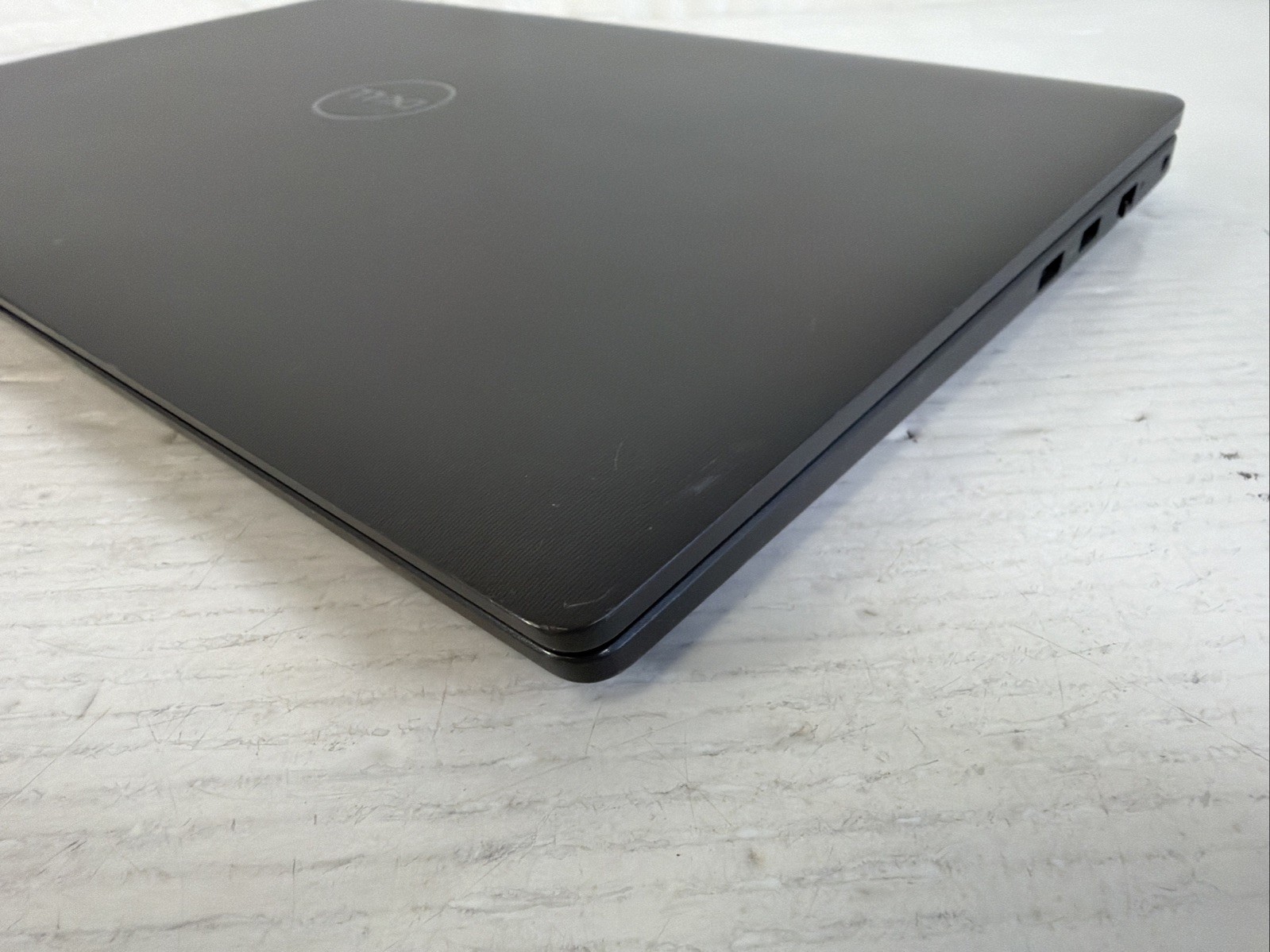 Dell Latitude 3540 Intel Core i7-1355U 4.25GHz 8GB RAM 256GB NVMe Windows 11 Pro