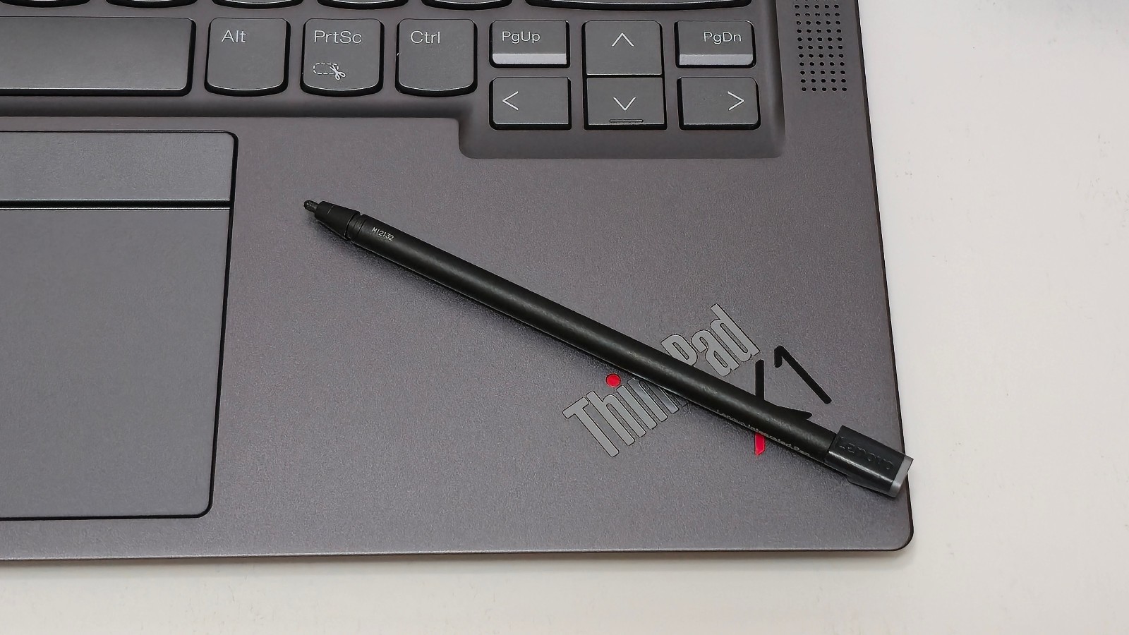 Lenovo ThinkPad X1 Yoga Gen 6 (i7-1185G7 CPU, 32 GB RAM 1 TB SSD) 14″ 4K Touch