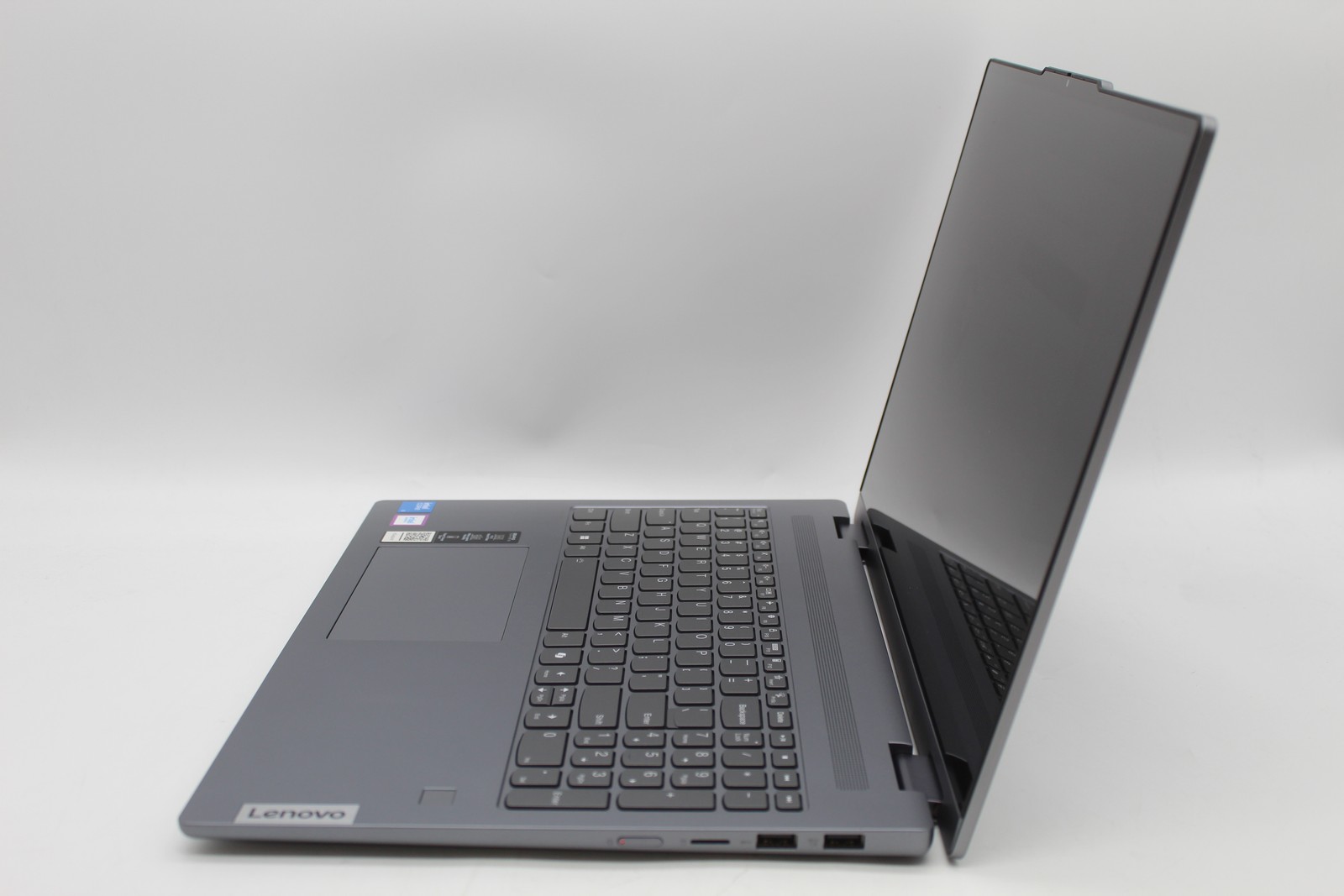 Lenovo IdeaPad 5 16″ Touch Intel Core 5 120U 1.4GHz 16GB 512GB SSD PC1744610