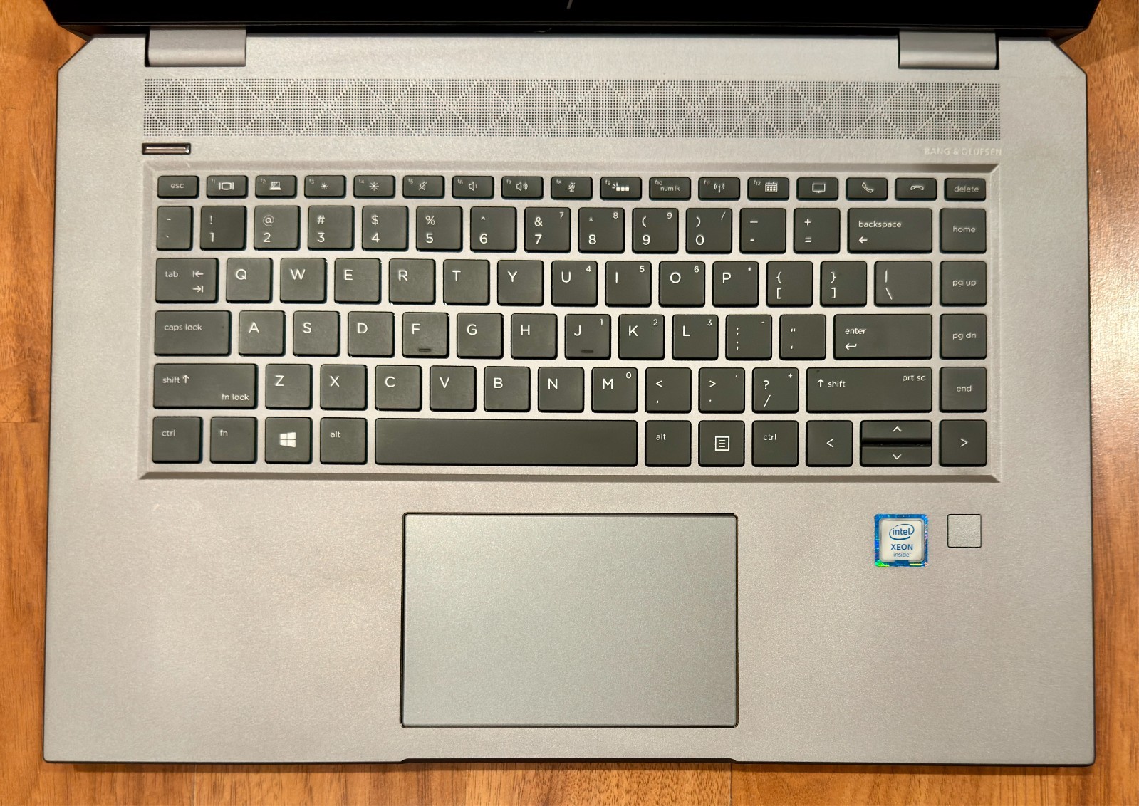 HP ZBook Studio G5 | Xeon E-2186M @ 2.9GHz | 32GB RAM | 512 GB | W 10 | 2YN58AV