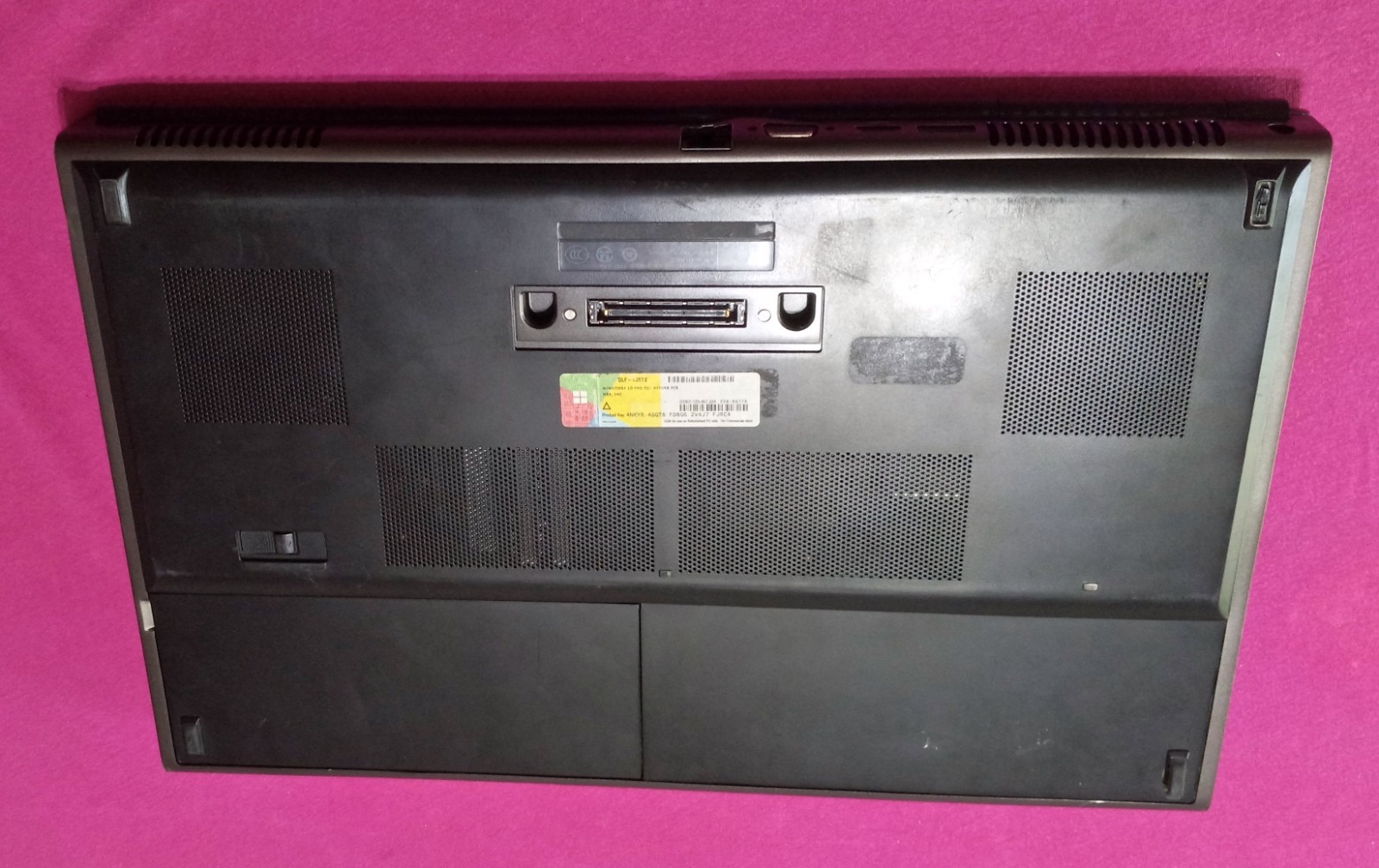 Dell Precision M6700 I7-3740qm 2.7-3.7Ghz 12GB 512GB AMD W7170M PremierColor RGB