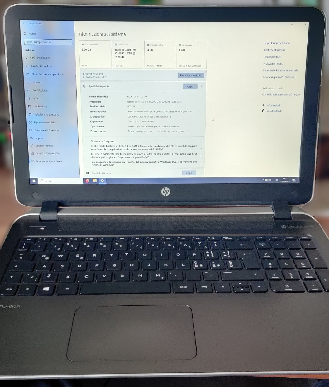 HP Pavilion 15 i5-5200U 8GB 500GB SSHD Full HD NVIDIA 840M Windows 10 Pro GF840M