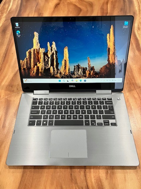 Dell Inspiron 7573 15.6″ Laptop i5-8250U 16GB RAM 512GB SSD Win 11 Home TOUCH
