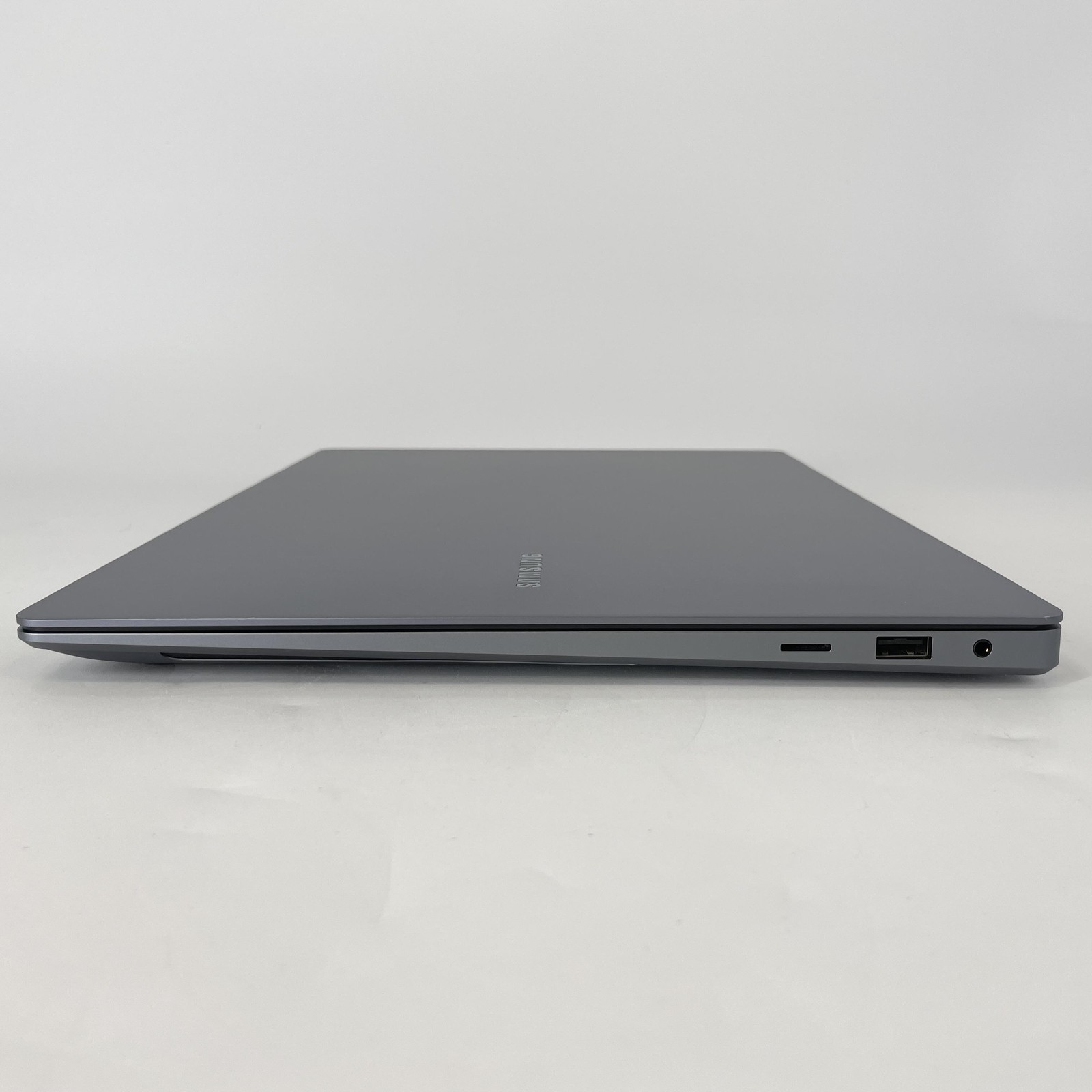Samsung Galaxy Book4 Ultra 16 QHD+ TOUCH 2.5 GHz Ultra 9 185H 32GB 1TB RTX 4070
