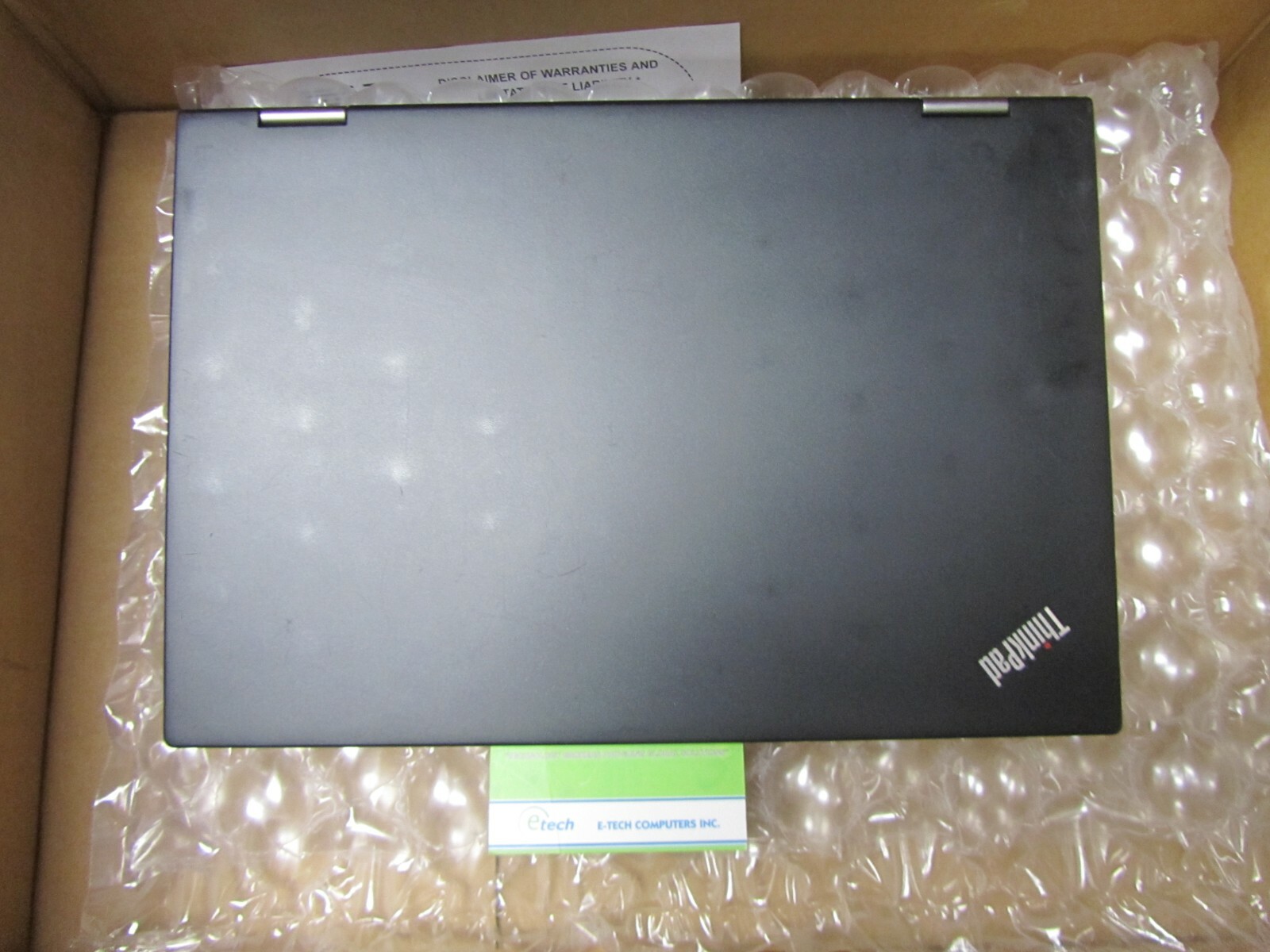 20FRS0L700 ThinkPad X1 Yoga i5-6300U 8GB RAM 256GB SSD, 14″ WQHD 2560×1440 Touch