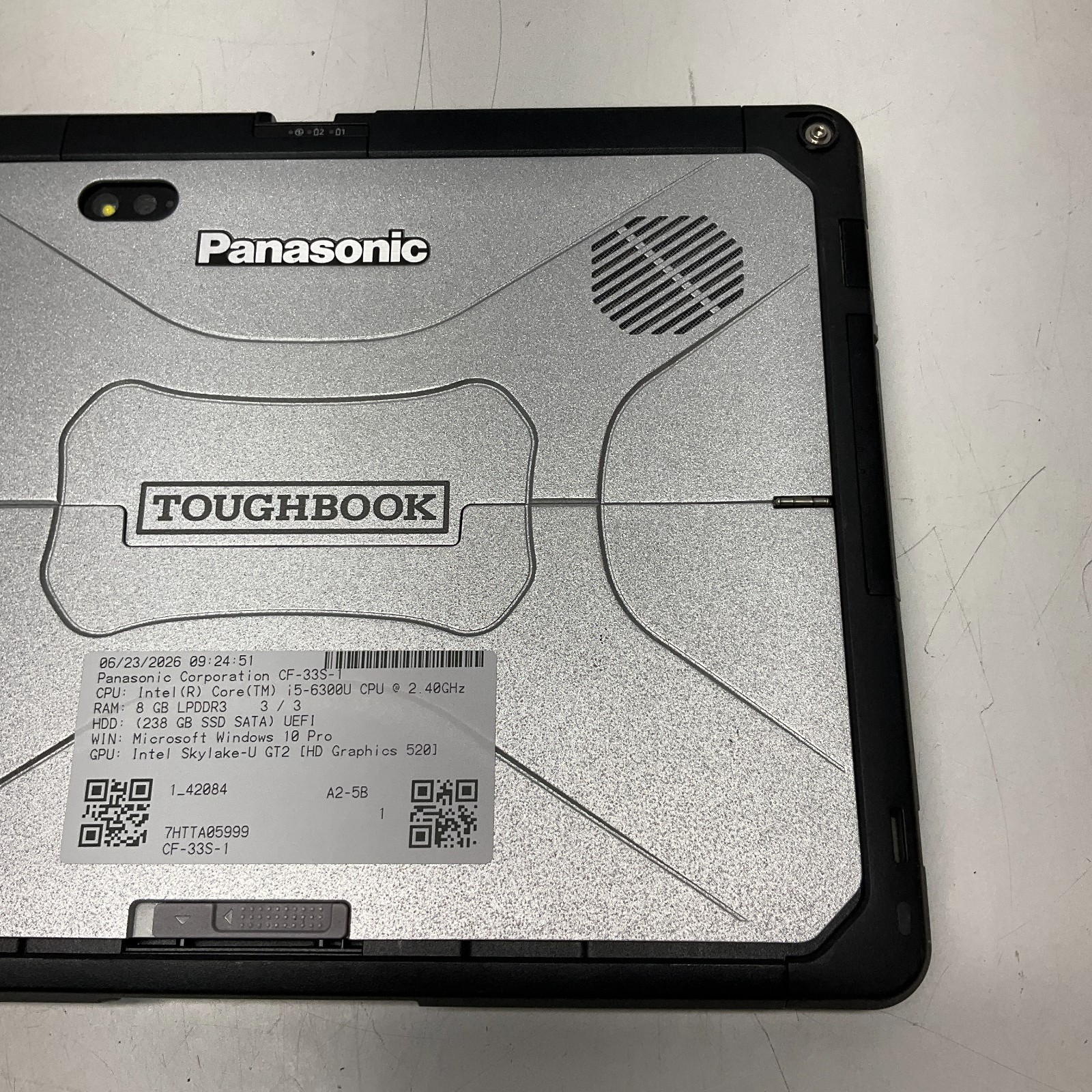 Toughbook Panasonic CF-33S I5-6300U 8GB RAM 256GB SSD Windows 10 Pro NO KEYBOARD