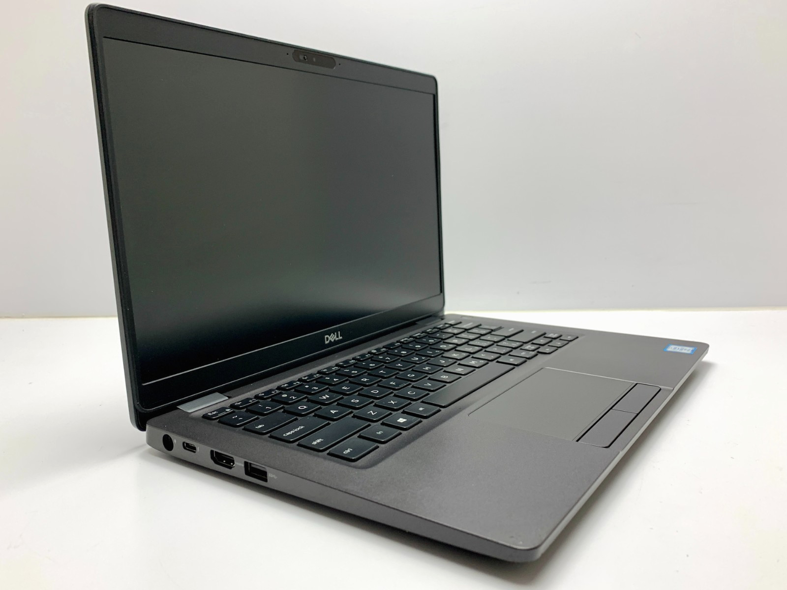 Dell Latitude 5300 | i7-8665U | 16GB RAM | 256GB NVMe | LINUX