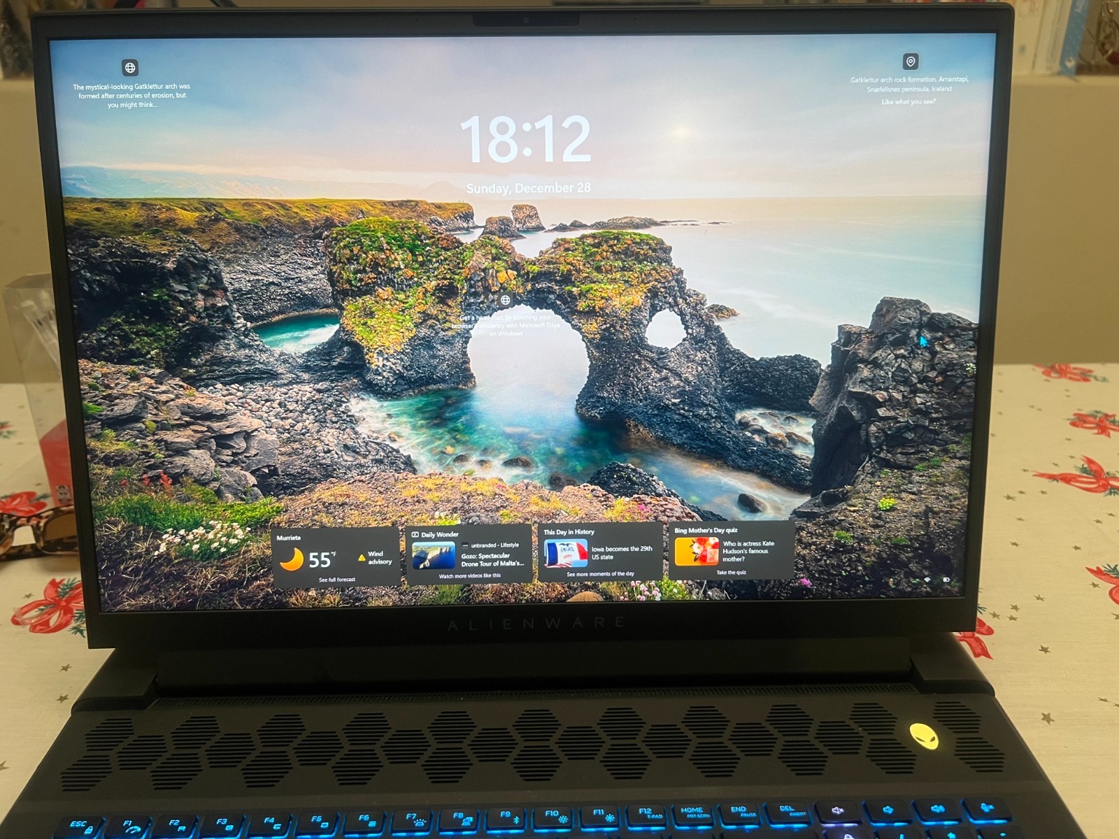 Alienware m18 R2 – i9-14900HX, RTX 4080, 32GB RAM, 1TB, Gaming Laptop + Backpack