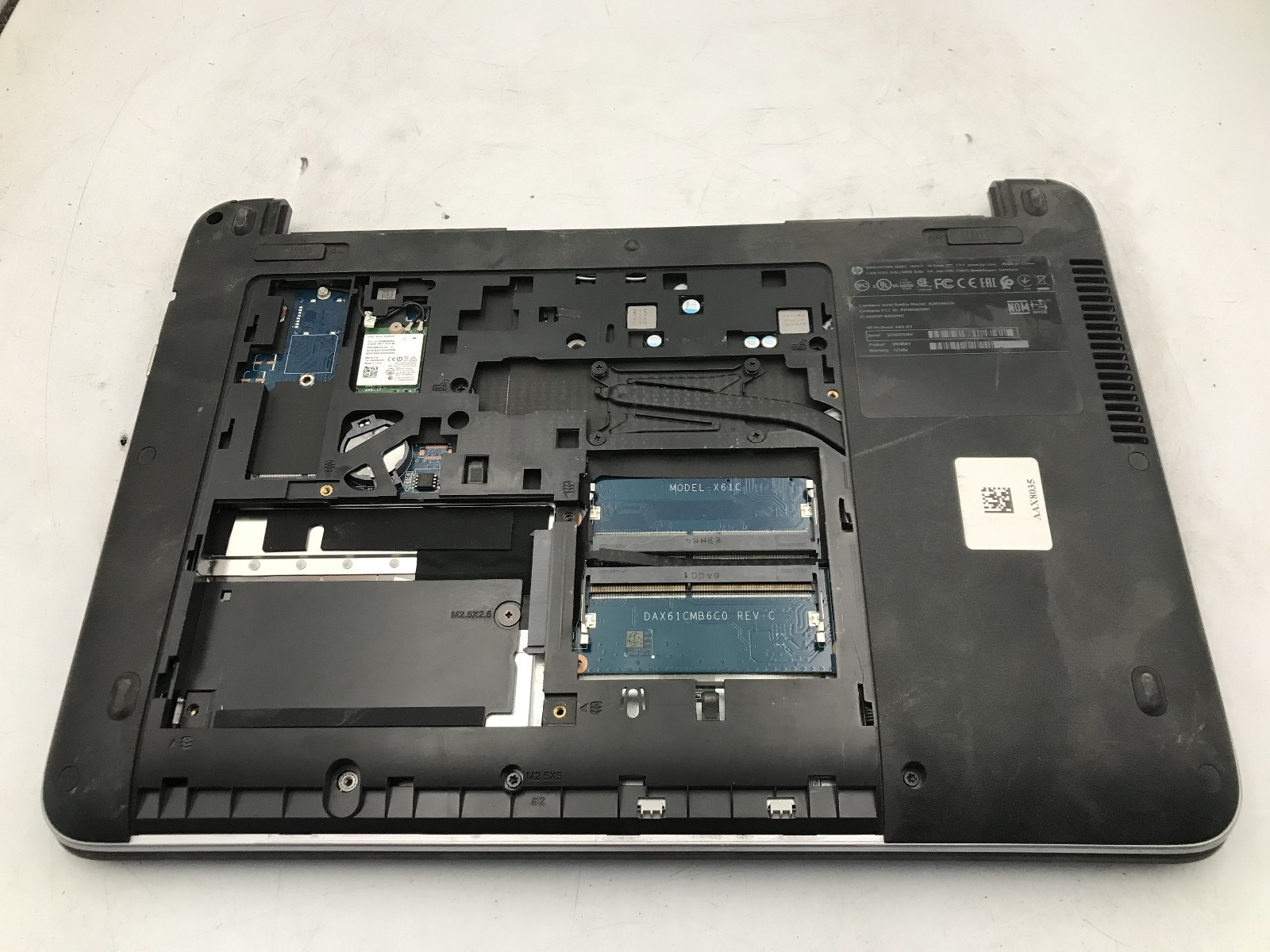 HP 440 G3 – FOR PARTS/BROKEN LCD – INTEL I5 6TH GEN – NO RAM – READ DESCRIP – BB
