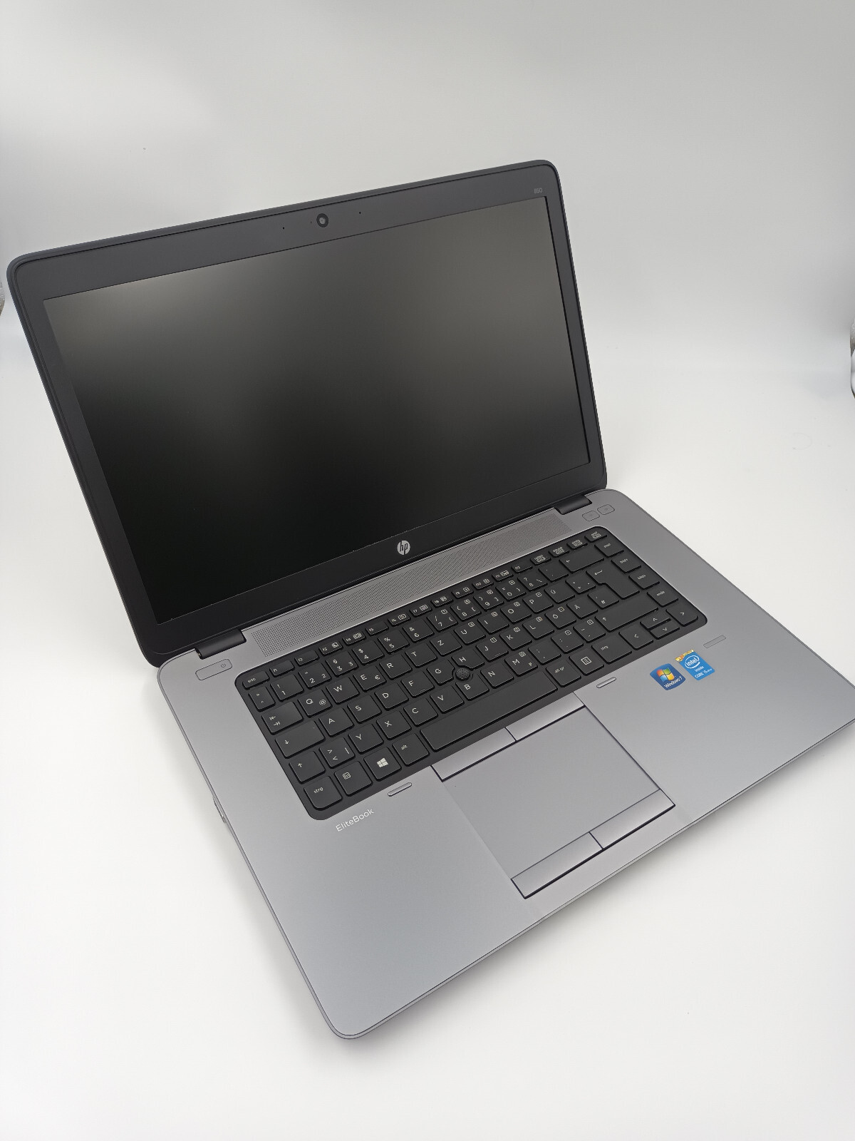 HP Elitebook 850 G1 + Docking Station + Carrying Case + Mouse