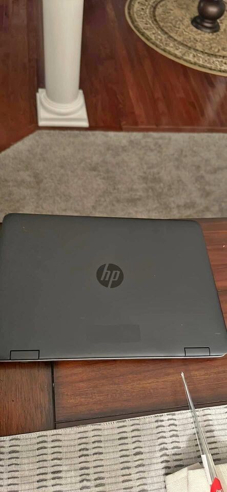 HP ProBook 640 G2 14″ (256GB SSD, Intel Core i7 6th Gen., 2.60 GHz, 16GB) Laptop