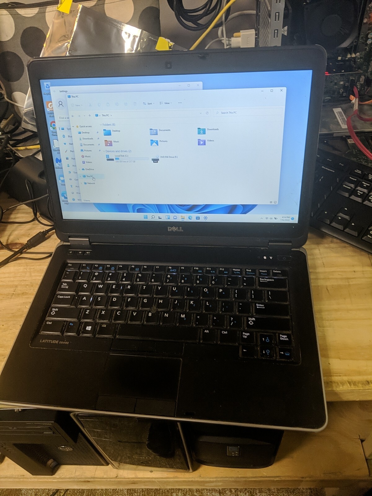 Dell Latitude E6440 14″ Core i5 4310M 2.70GHz 8GB RAM 256GB SSD Win 11 Pro