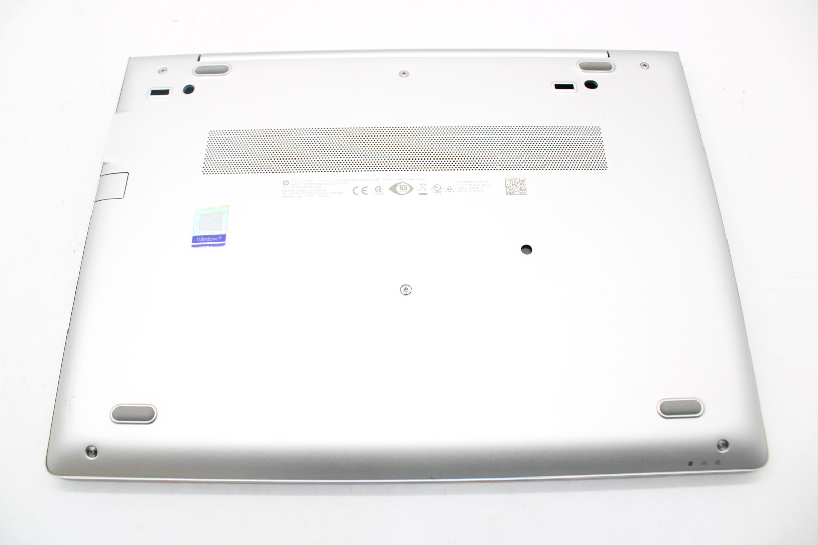 HP Elitebook 830 G6 – W11 Pro, 256GGB SSD, 16GB RAM, Intel i7-8665U w/ Charger