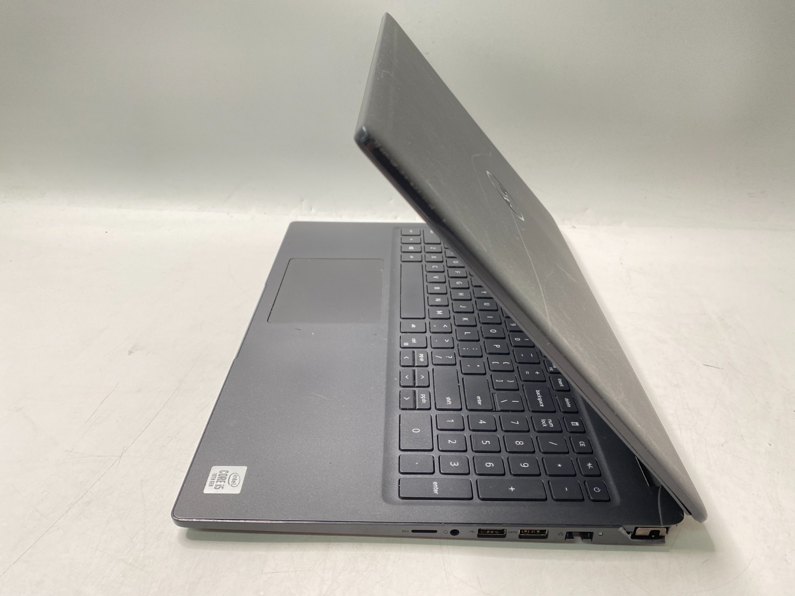Dell Latitude 3510 15.6″ i5-10210U 4GB DDR4 No OS/SSD – Broken Corner PARTS