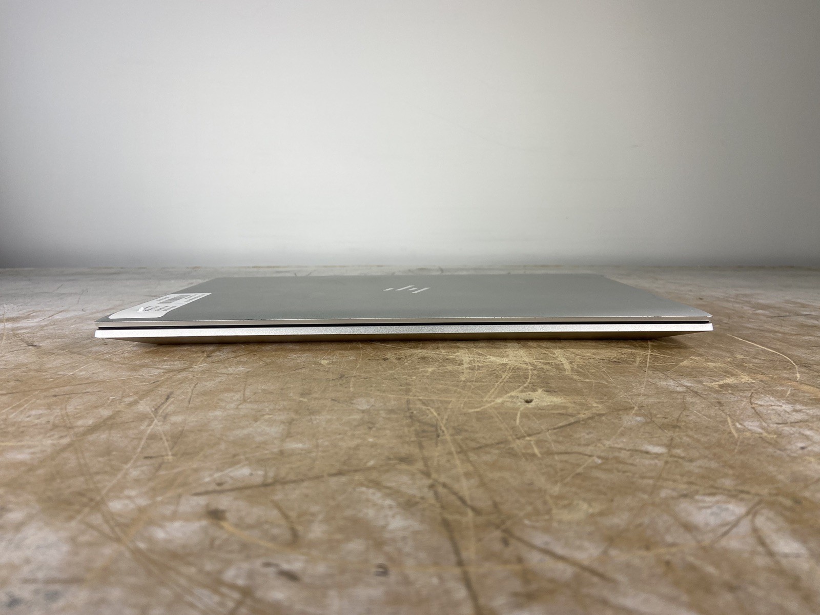 HP ELITEBOOK 840 G8 i5-1145G7 @ 2.60GHz, 8GB RAM, NO HDD/OS – (FOR PARTS)