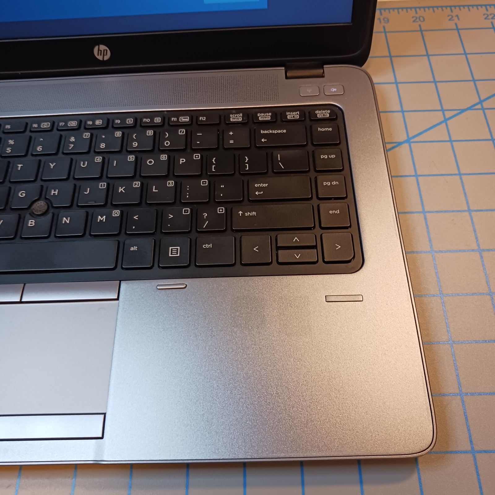 HP EliteBook 840 g2 Intel Core i5-4200U @ 1.60GHz 8g RAM 520g HDD Windows 10