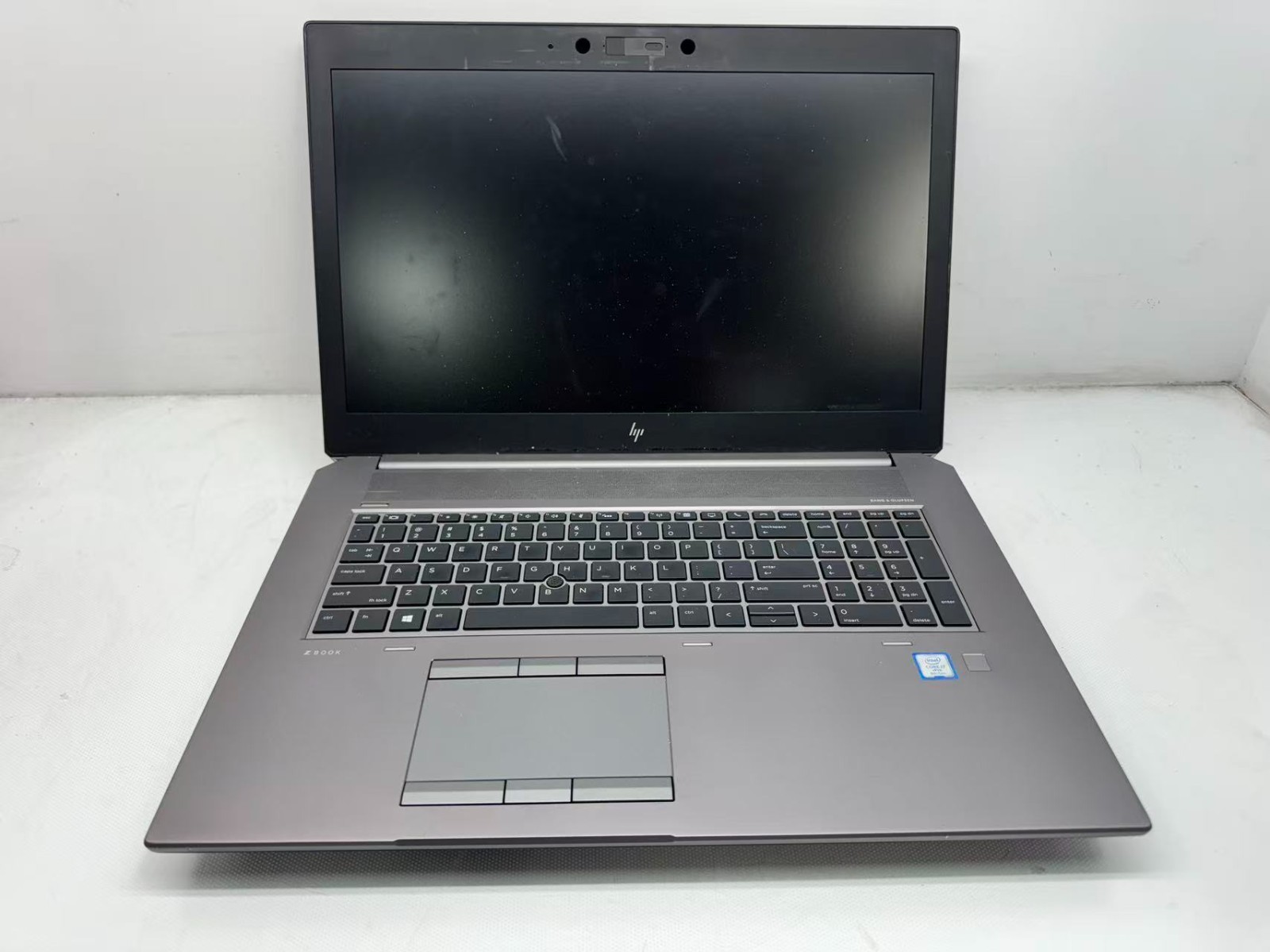 HP ZBook 17 G5 17.3″ FHD i7-8850H@2.6GHz 32GB RAM 256GB P2000 Win11 W/AC *READ*