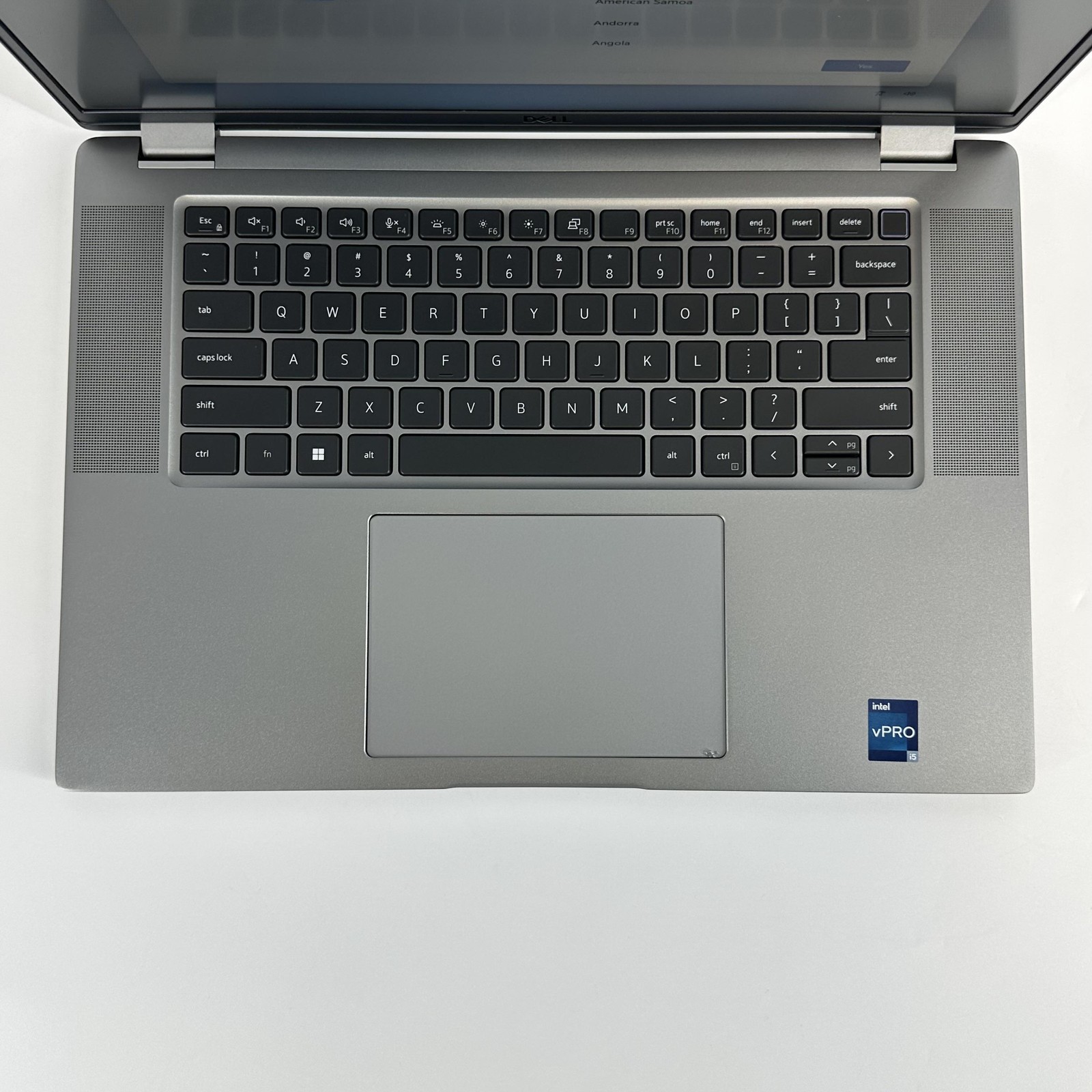 Dell Latitude 7640 16 Gray FHD+ 1.6 GHz i5-1345U 16GB 256GB SSD Good