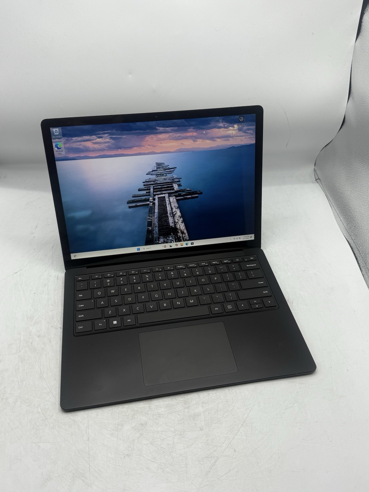 Microsoft Surface Laptop 4 1951 13.5″ i7-1185G7 3.0GHz 16GB RAM 512GB NVMe Win11