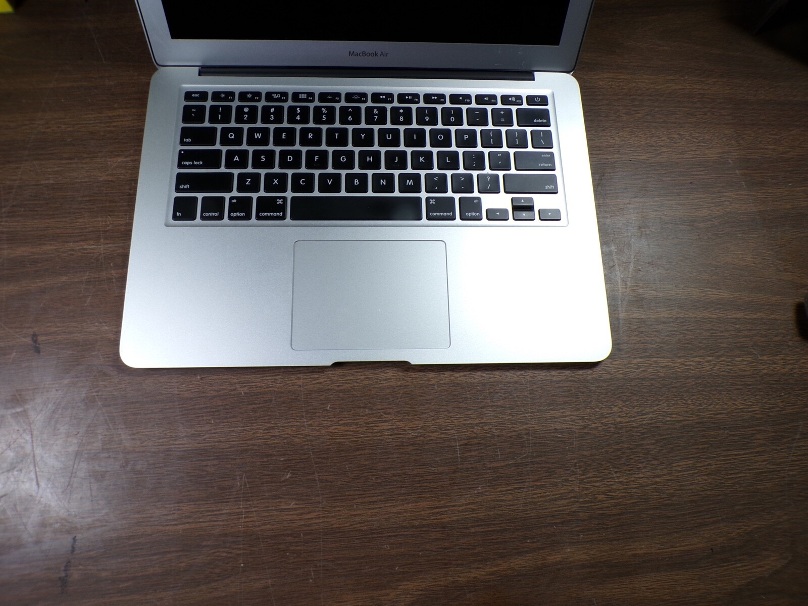 MacBook Air “Core i5″ 1.3 13” (Mid-2013) 1.3 GHz Core i5 (i5-4250U) 4GB RAM