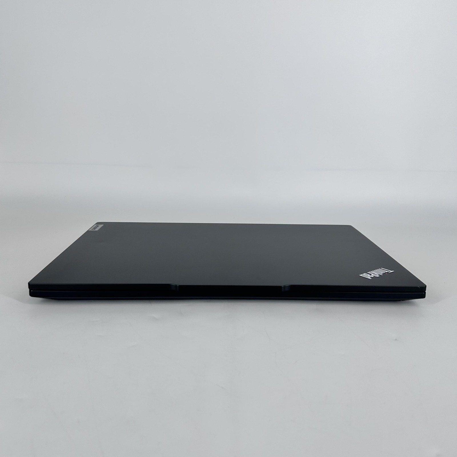 Lenovo ThinkPad E16 Gen 1 Black FHD+ 2.0 GHz Ryzen 7 7730U 24GB 1TB/512GB Good