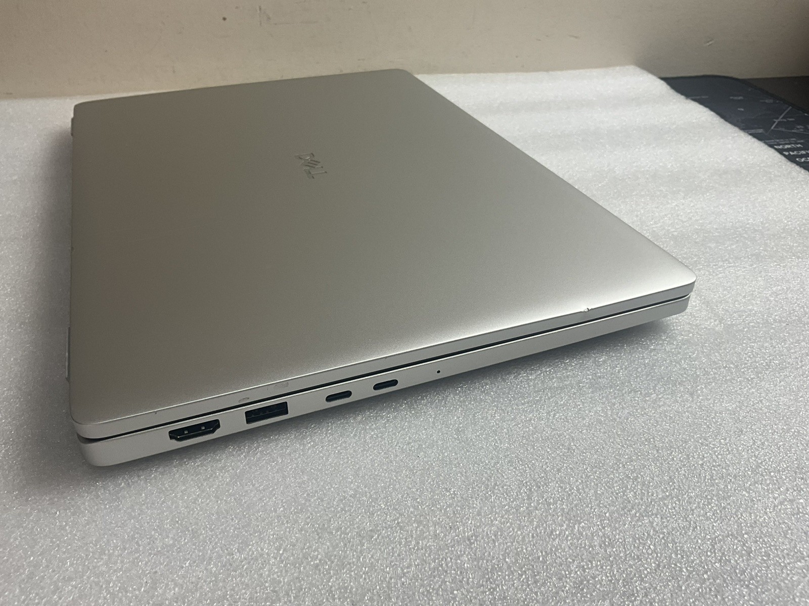 Dell Pro 14 Plus PB14250 14″ Core Ultra 5 235U 2.0GHz 16GB RAM 256GB SSD W11 Pro