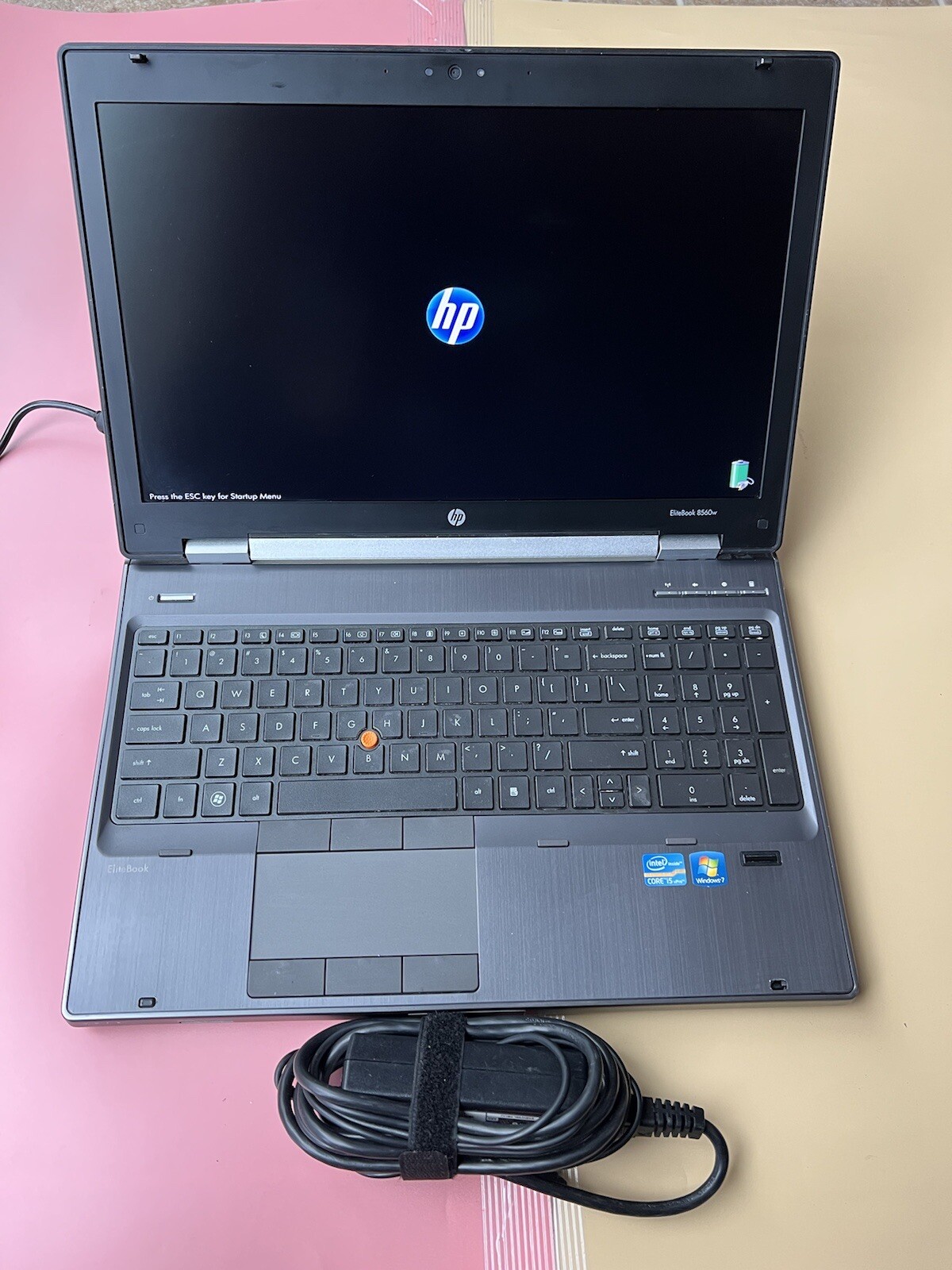 HP Elitebook 8560W Core i5-2540M 12GB RAM 500GB WEBCAM BLUETOOT BACKLIT 1600X900