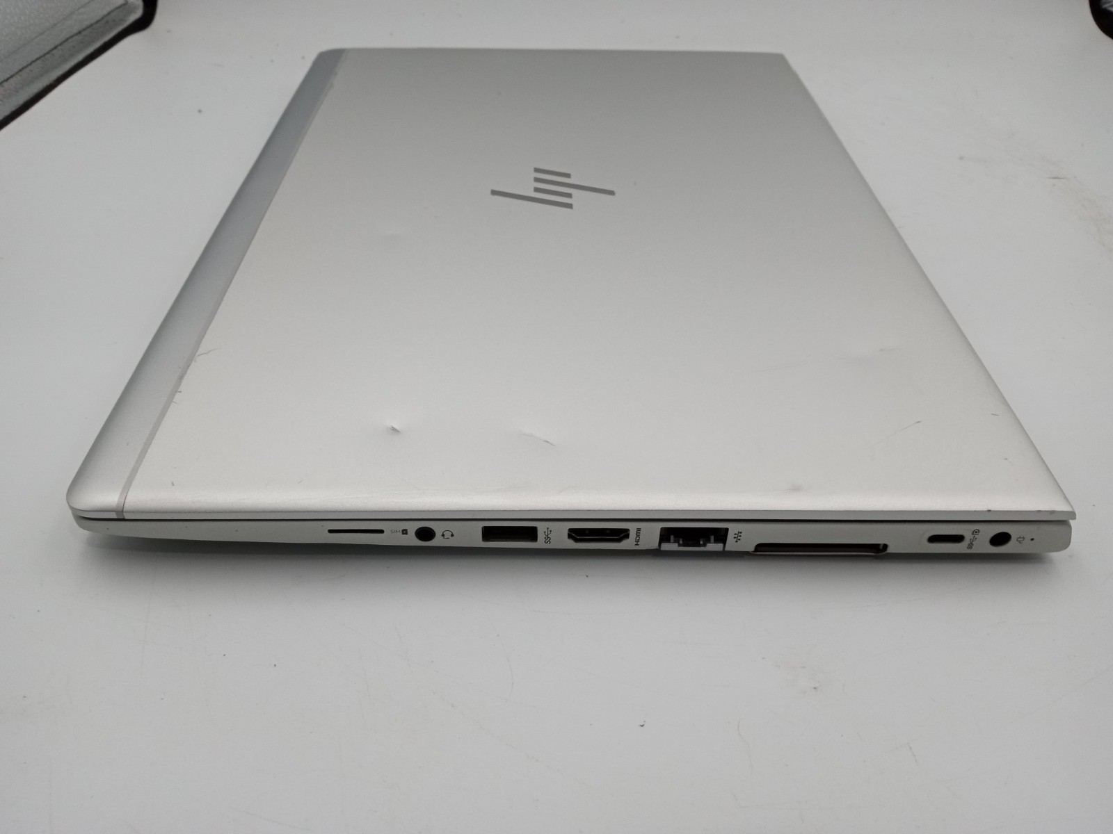 HP EliteBook 745 G6 14″ Touchscreen Ryzen 5 3500U 4GB RAM 128GB SSD Win 11 -RR