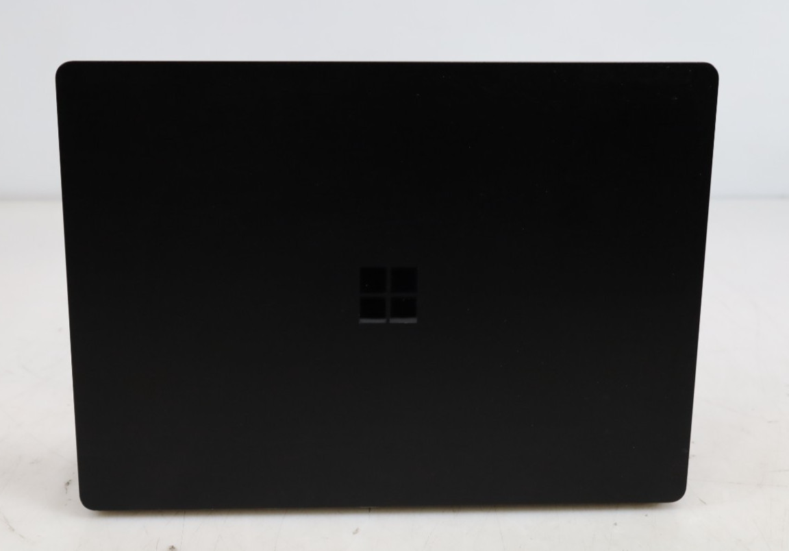 Microsoft Surface Laptop 4 13.5″ AMD Ryzen 7 16GB 512GB SSD AMD Vega No COA OS