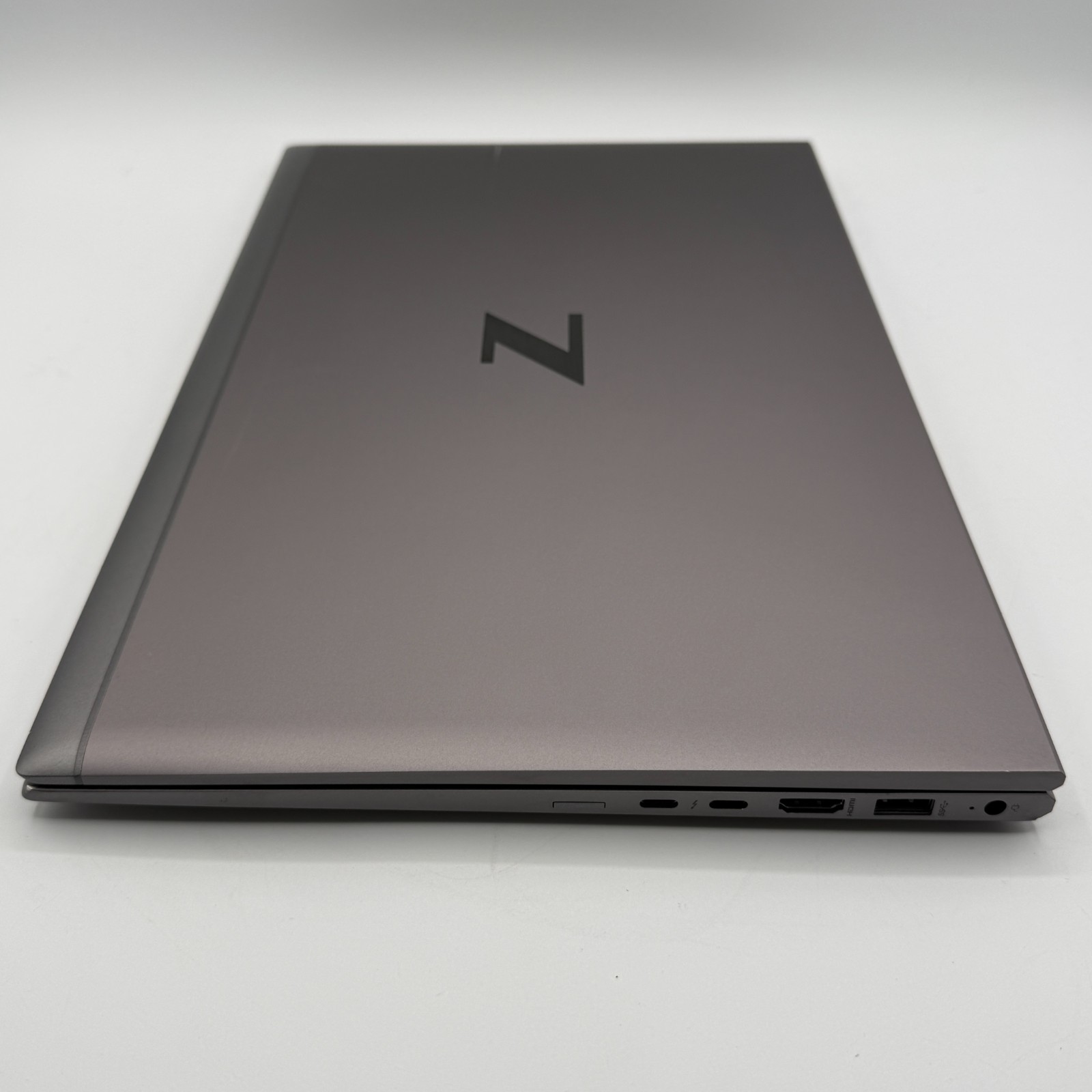 HP ZBook Firefly 15 G7 15.6″ FHD i7-10610U 16GB 512GB SSD Win11 Pro Workstation