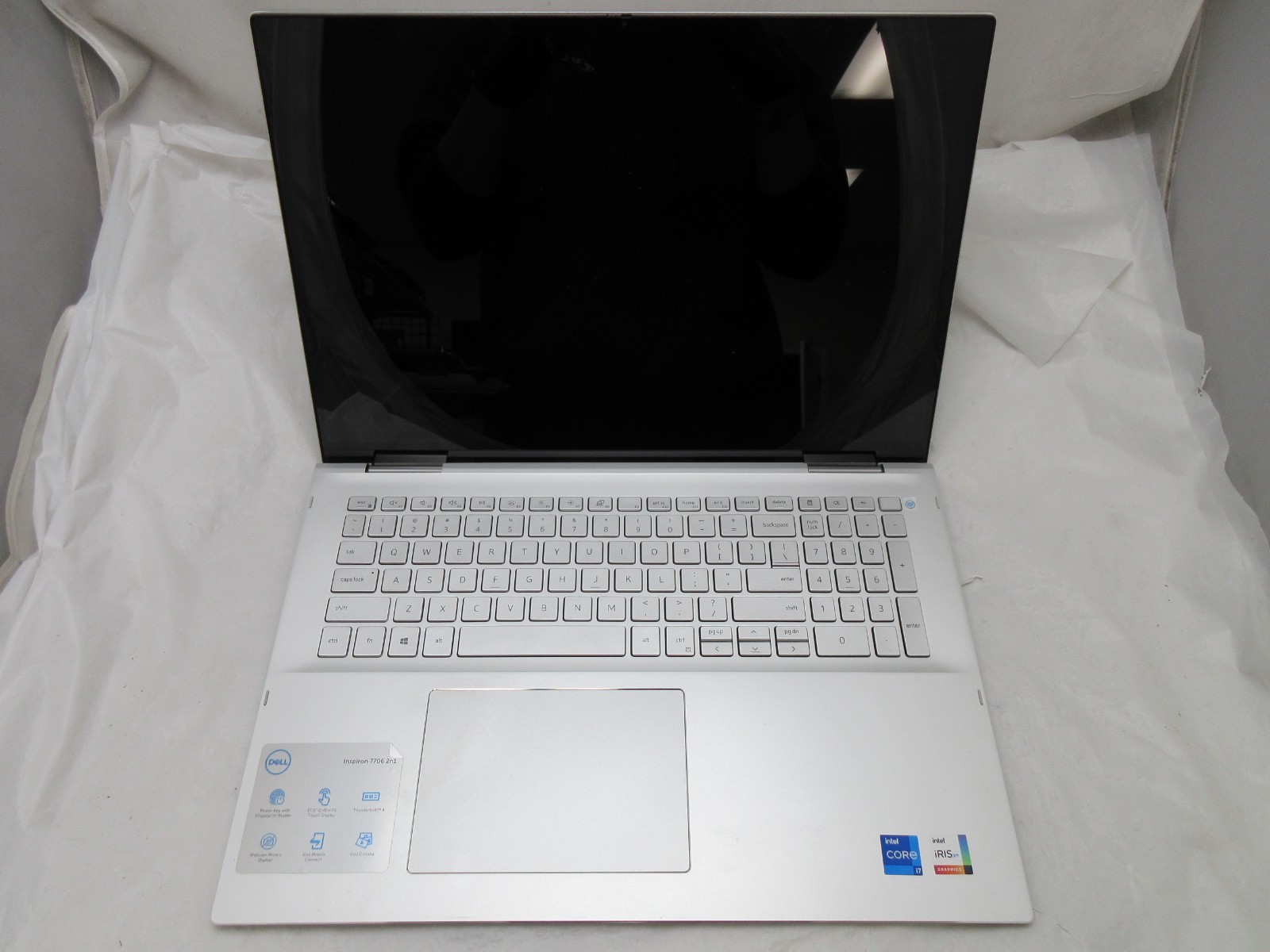 Dell Inspiron 7706 17″ : i7-1165G7 2.8GHz : 32GB RAM : 1TB SSD : Grade B