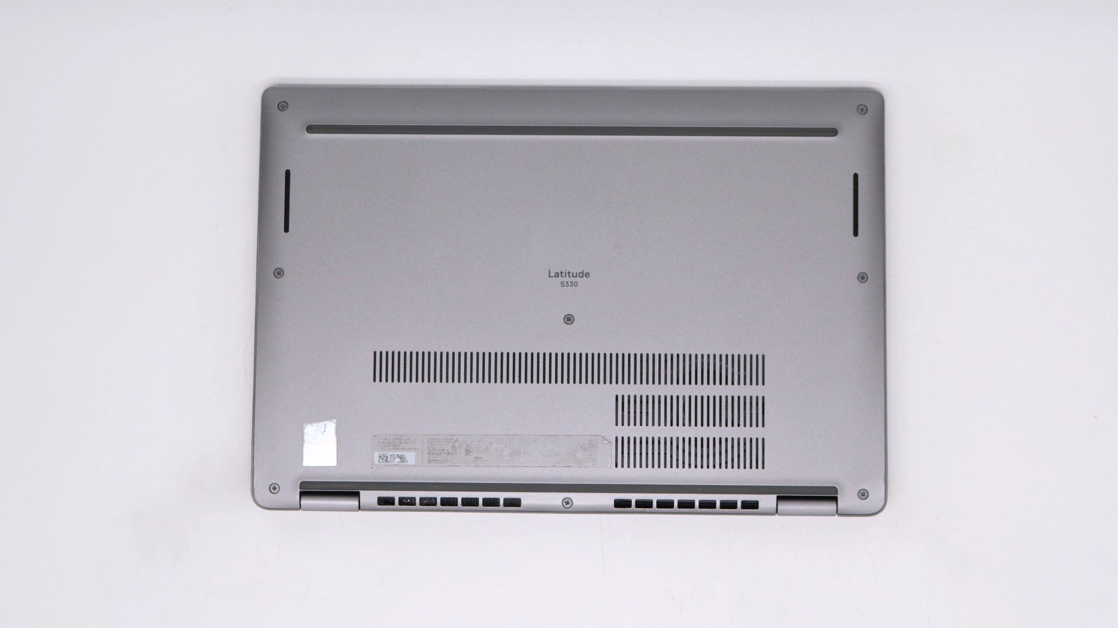 Dell Latitude 5330 13″ i7-1265u 16GB 512GB – Fair READ DESC