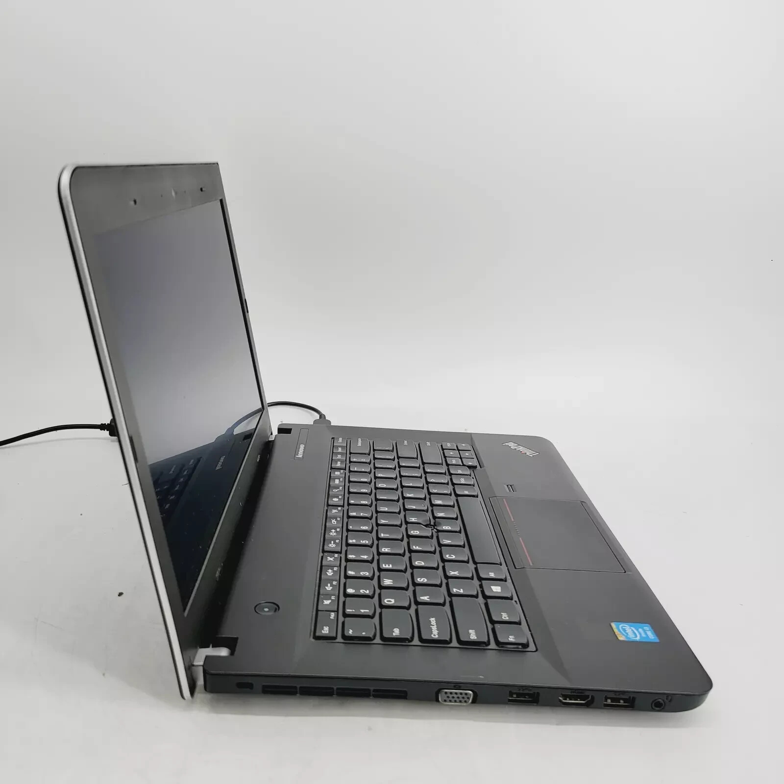 Lenovo ThinkPad Edge E440 14′ Intel i3 2.40GHz 4GB RAM 320GB HDD