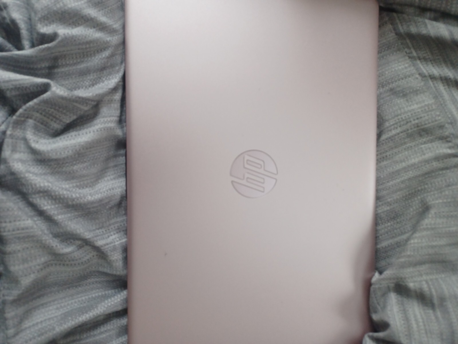 HP Stream 14-cb172wm 14″ (64 GB, Intel Celeron N4000, 1.10 GHz, 4 GB) Laptop…