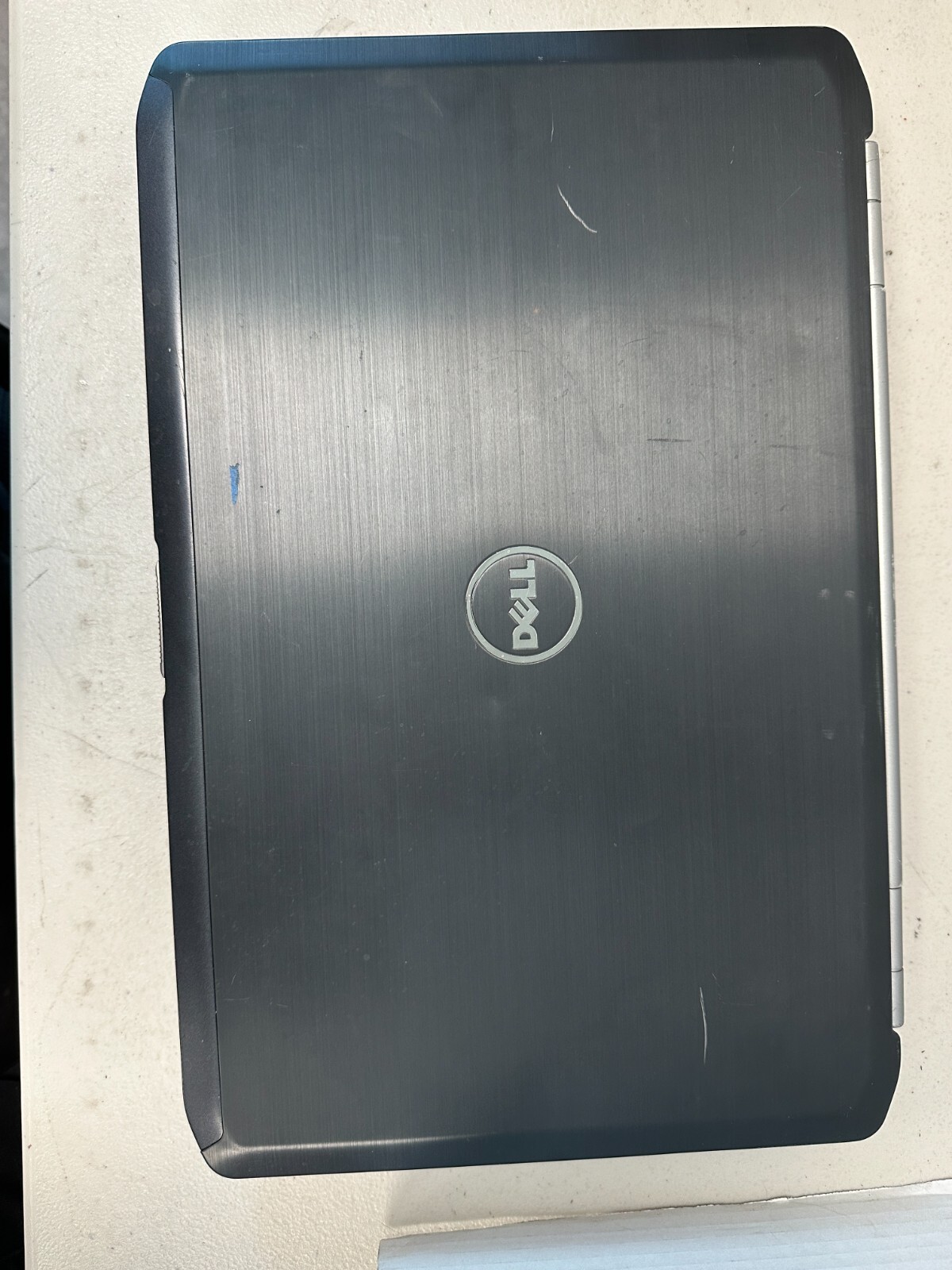 Dell Latitude E5520 i5 2430m, 4GB RAM , NO HARD DRIVE/AC #04