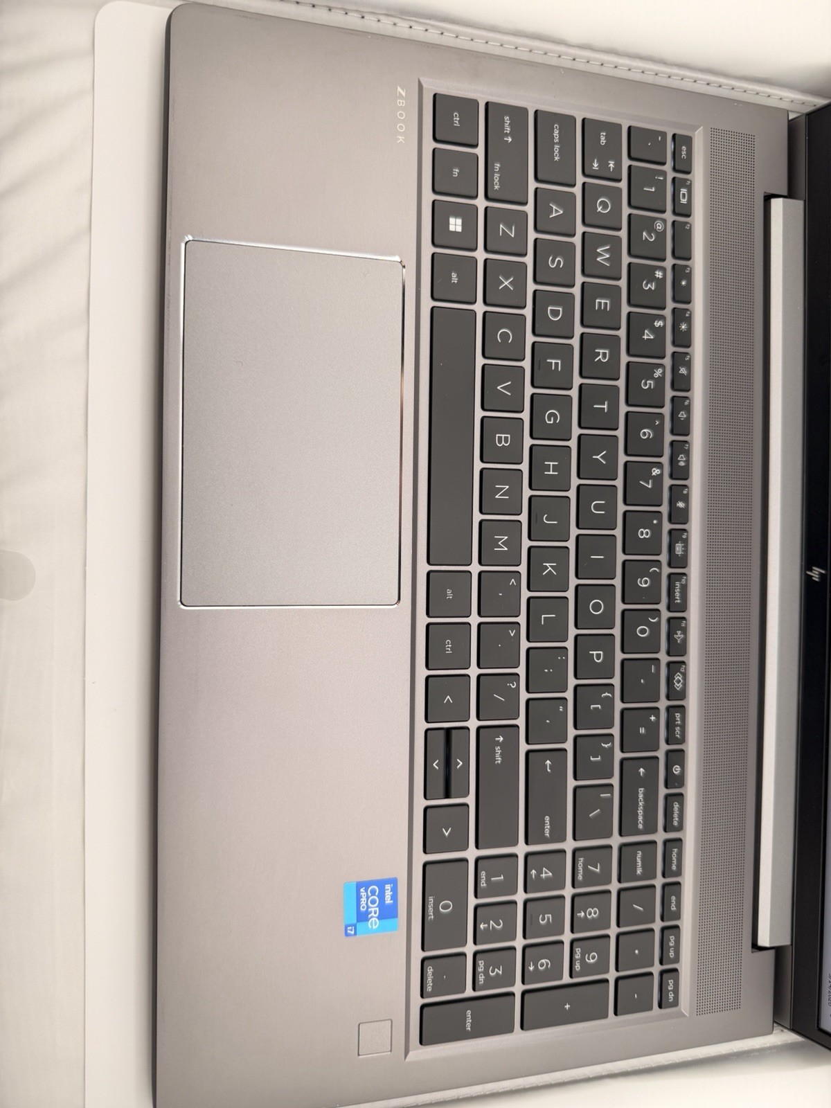 HP ZBook Firefly 15 G8 17-11850H NVIDIA T600 16GB 512GB SSD Win11 Pro