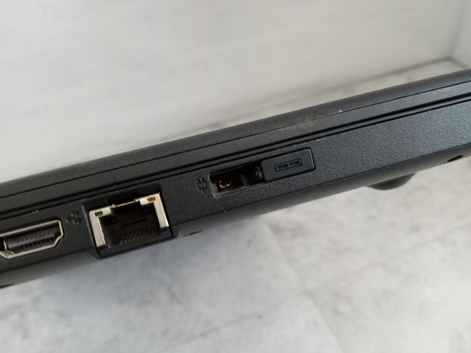 Lenovo Thinkpad E450 14″ Laptop Intel Core i5 4th Gen 8GB RAM – BAD DC PORT -RR